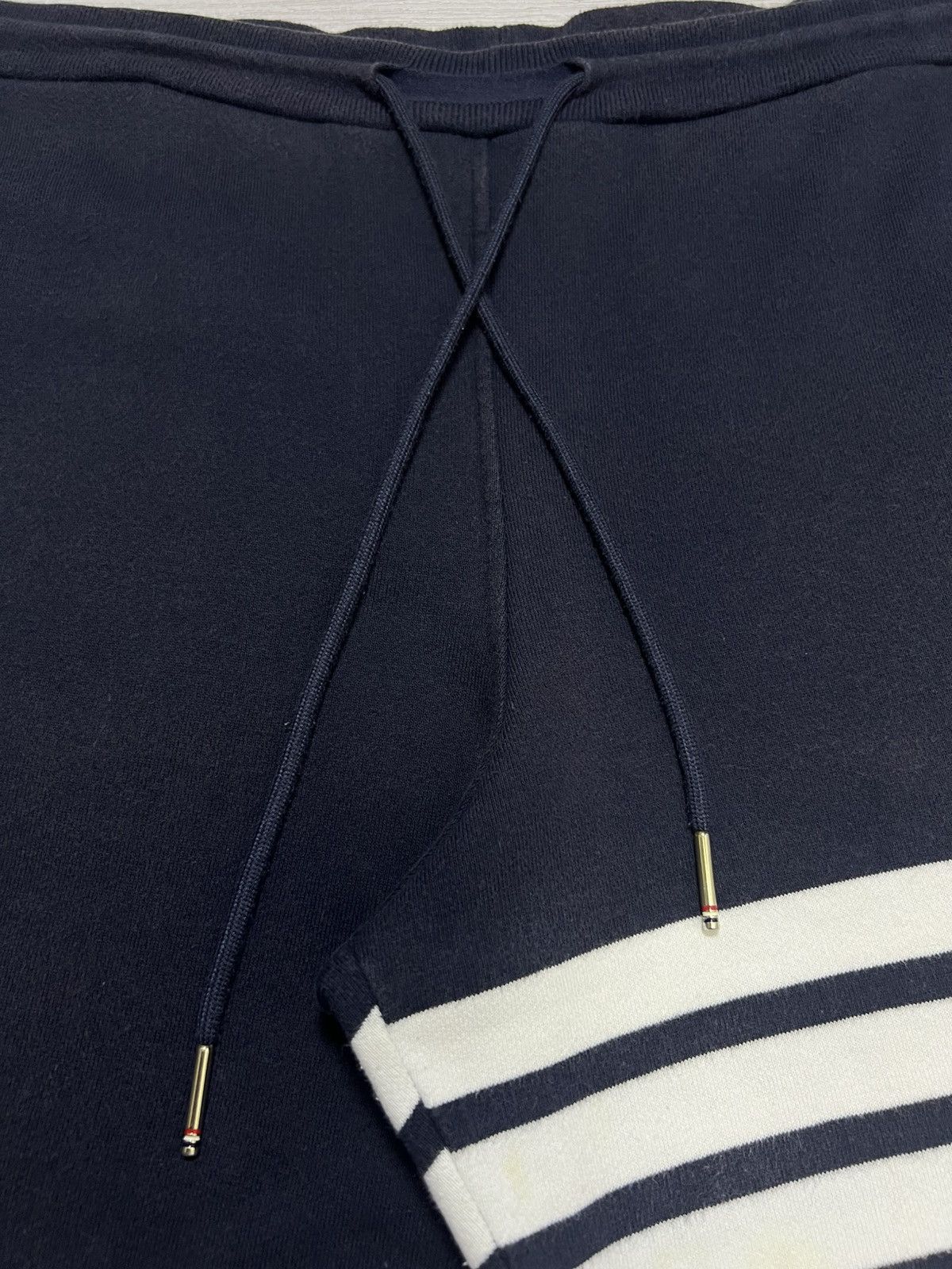 Thom Browne Thom Browne - Classic Loopback 4 Bar Sweatshorts Size US 28 / EU 44 - 5 Thumbnail