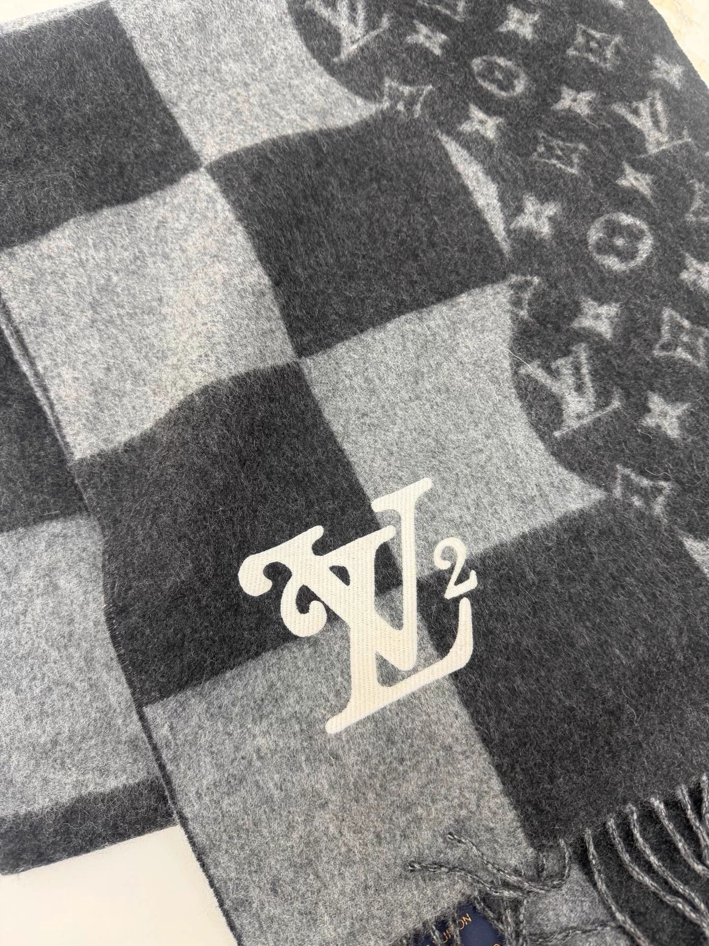 Louis Vuitton Lv x Nigo Collab Check Gray 100% Cashmere 99New 205x40 Size ONE SIZE - 3 Thumbnail