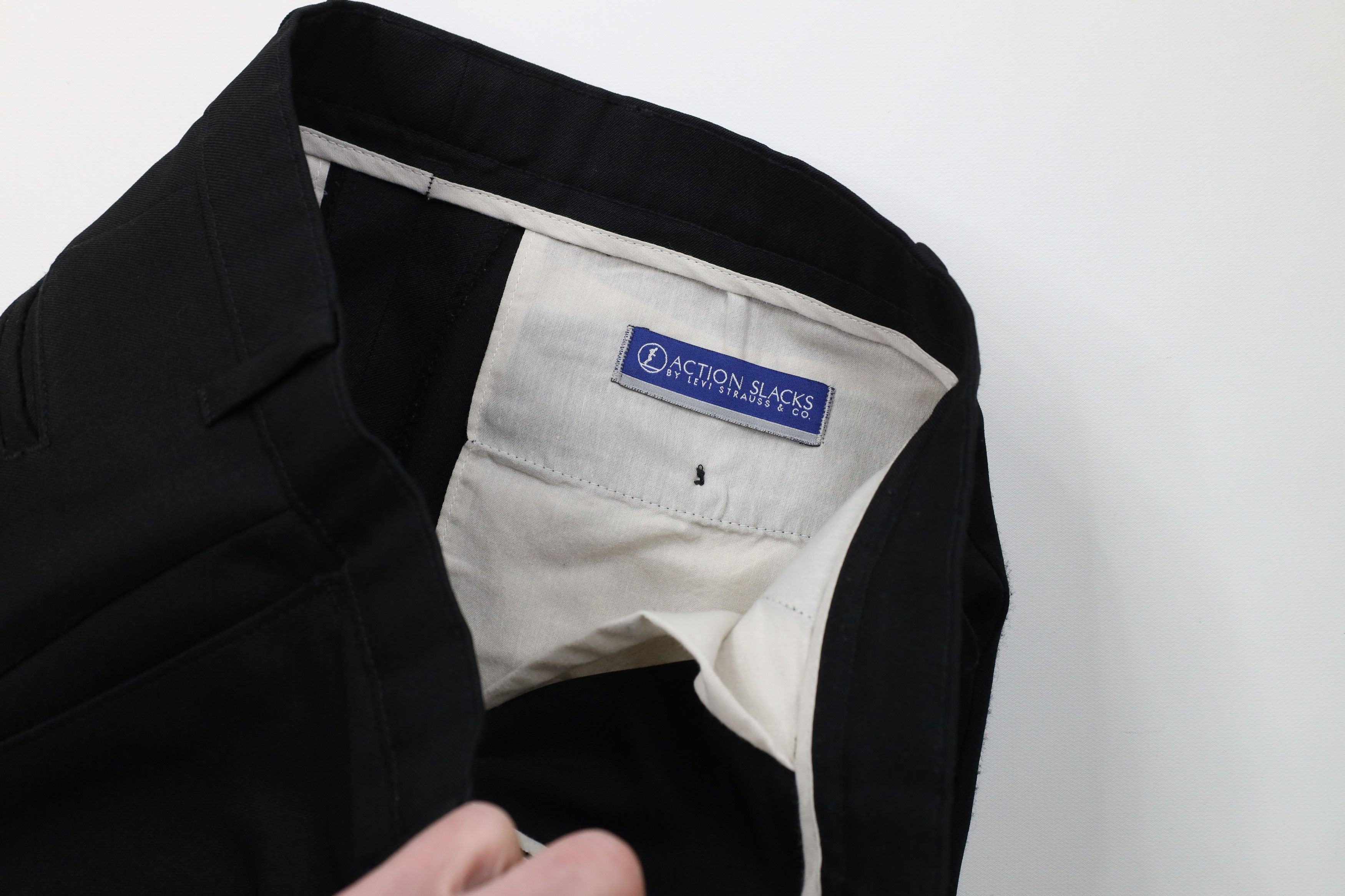 Levi's Vintage 90s Levis Flared Wide Leg Chino Pants Trousers Black Size US 34 / EU 50 - 9 Thumbnail