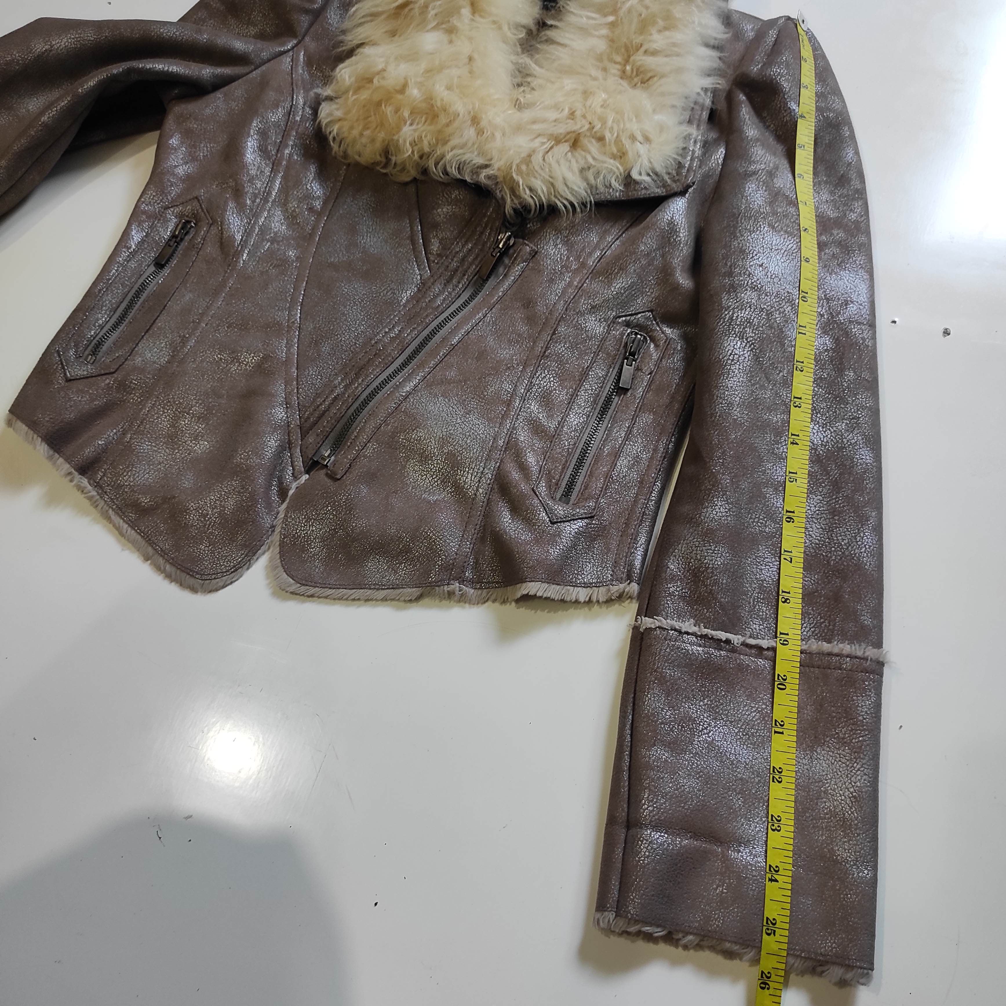 If Six Was Nine i.n.v.u Fur Jacket ifsixwasnine lgb Style Size S / US 4 / IT 40 - 20 Thumbnail