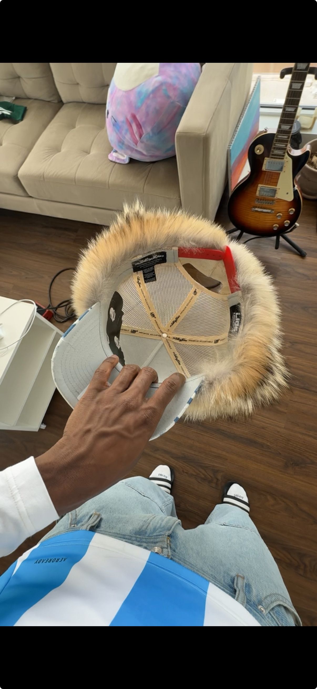 47 Brand × New Era Custom Coyote fur Rolling stones Music Denim trucker hat Size ONE SIZE - 3 Thumbnail
