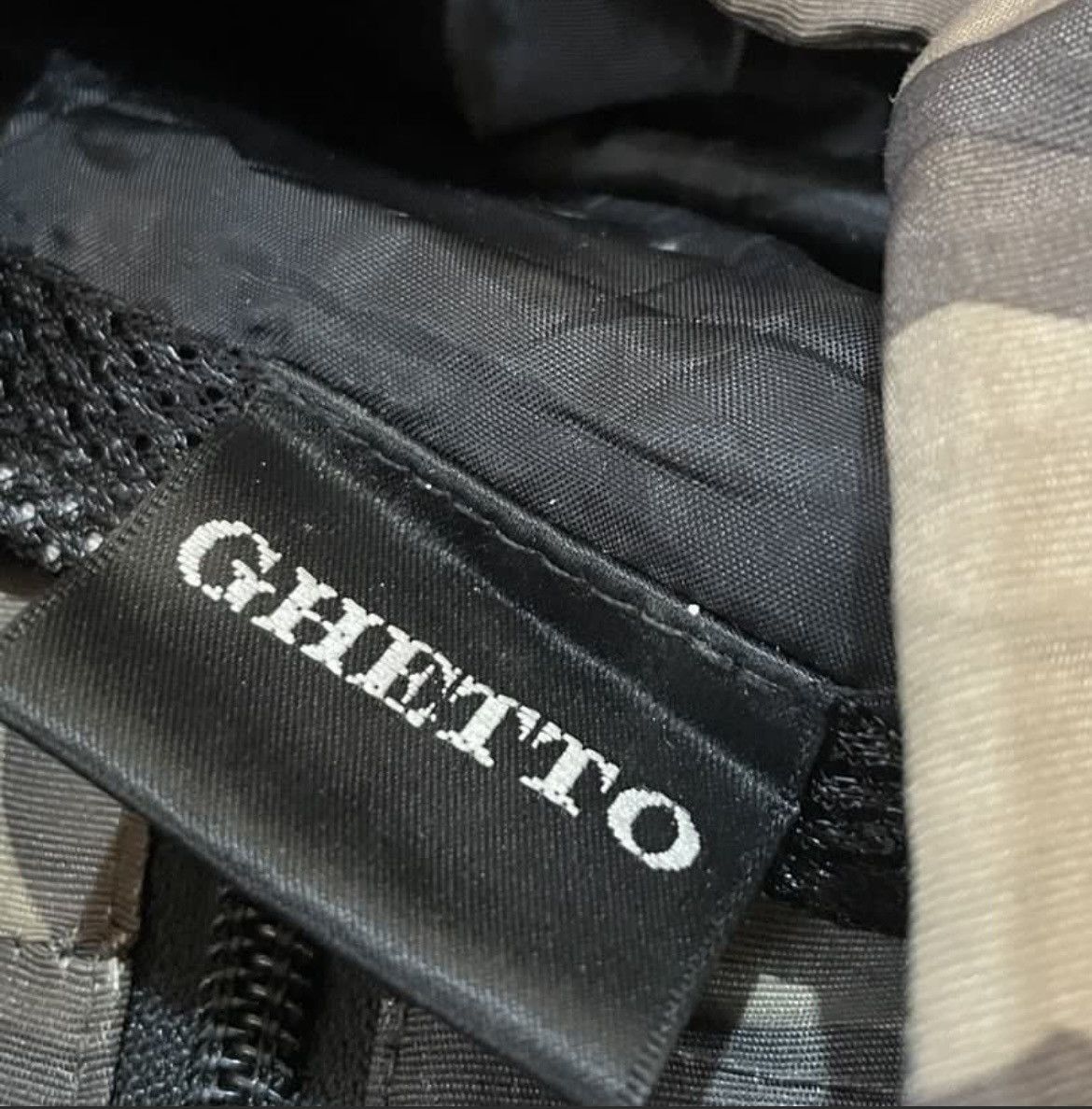 Japanese Brand 🔥Vintage Ghetto Camouflage Windbraker Jacket Size US M / EU 48-50 / 2 - 3 Thumbnail