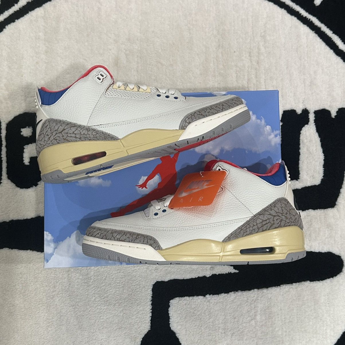 Jordan Brand Air Jordan 3 Retro Seoul 2.0 Size US 9.5 / EU 42-43 - 1 Thumbnail