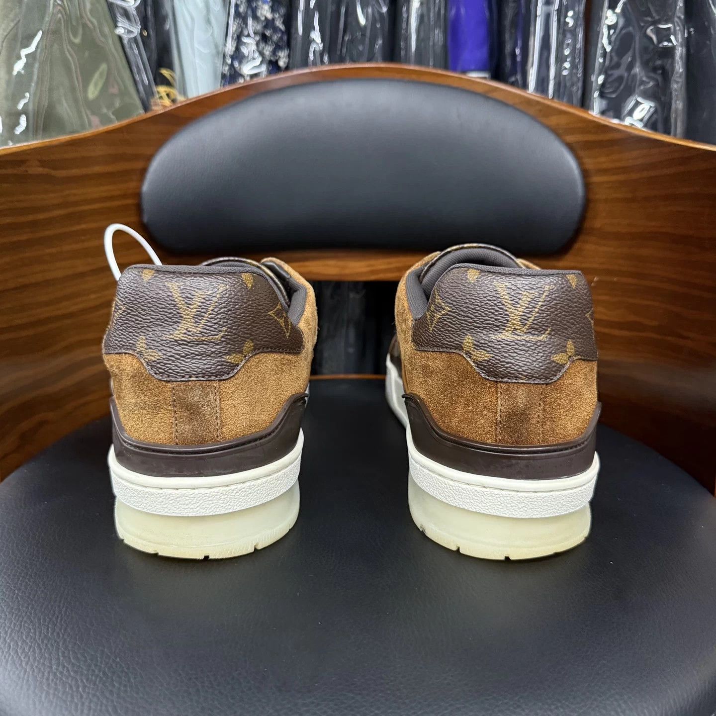 Louis Vuitton LV Trainer Brown Monogram UK10/44 Lightly Used Size US 11 / EU 44 - 3 Thumbnail