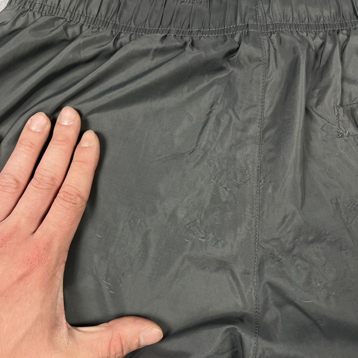 Nike × Vintage Vintage Nike drill nylon y2k swoosh track pants 90’s Size US 34 / EU 50 - 15 Thumbnail
