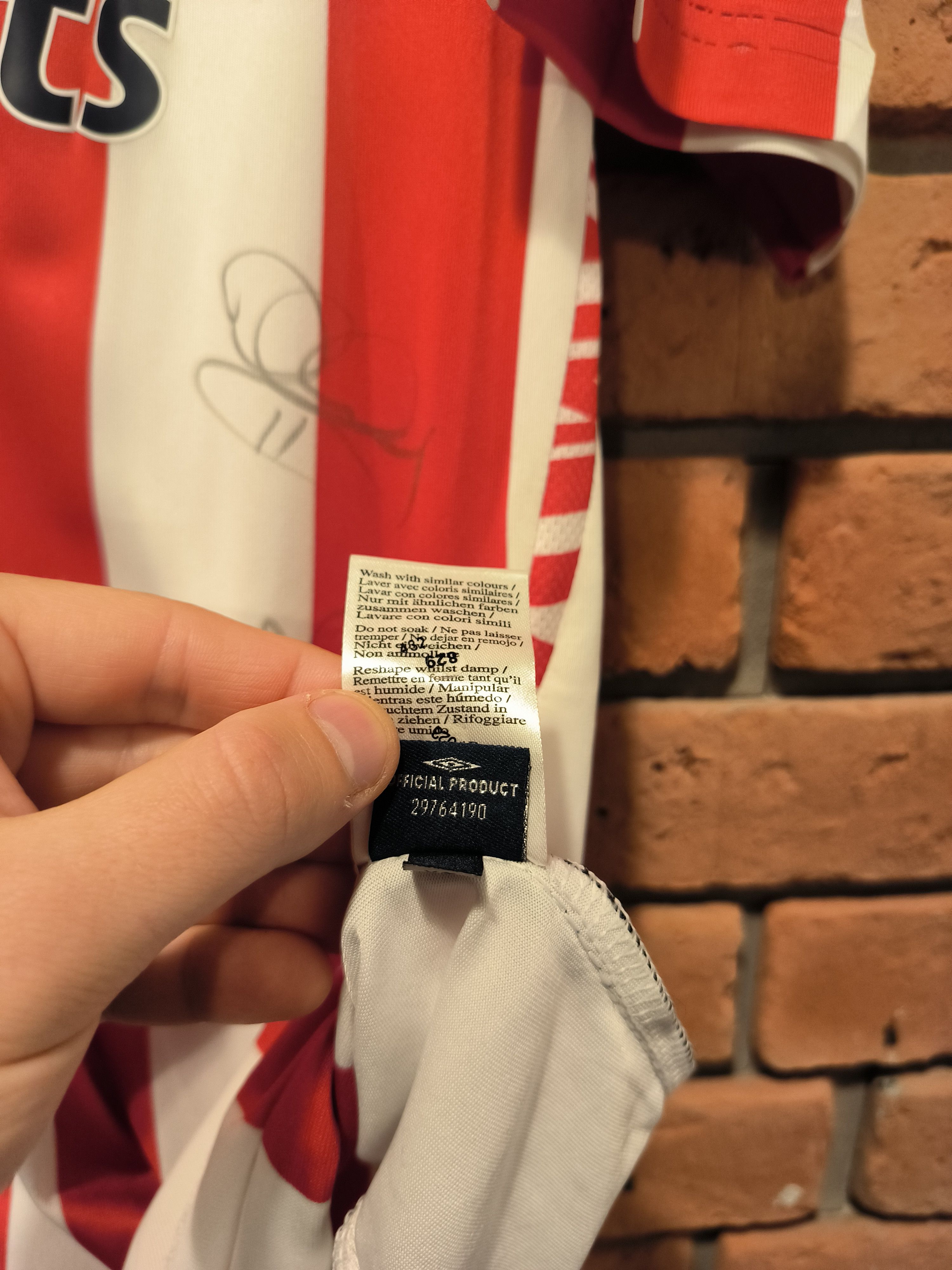 Umbro Umbro Jersey Sunderland FC Shirt Halford #2 Signed Size US XL / EU 56 / 4 - 9 Thumbnail