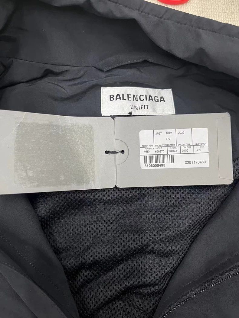 Balenciaga Balenciaga Contrasting jacket with zip placket and standin Size US XS / EU 42 / 0 - 5 Thumbnail