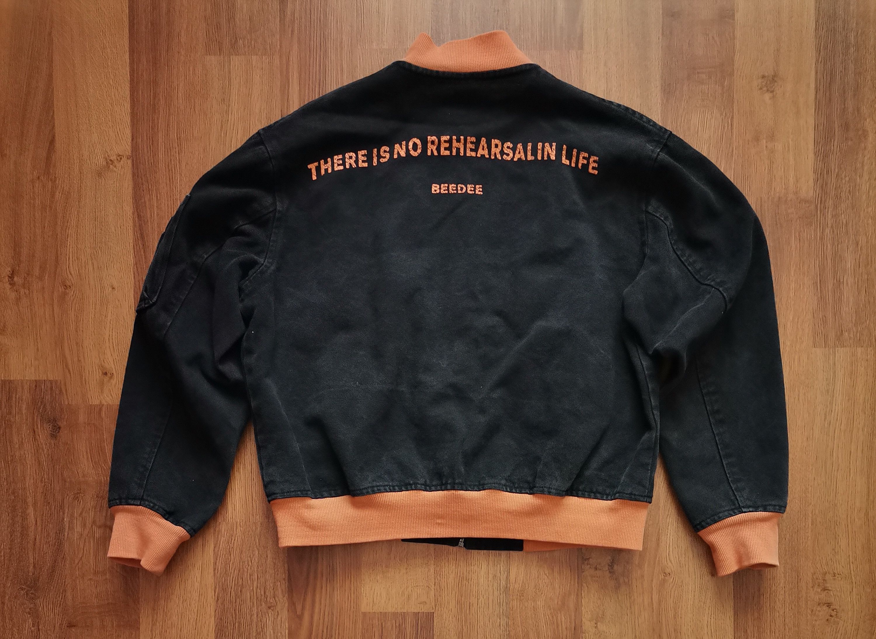 Japanese Brand Bee Dee Oversized Denim Bomber Jacket Size US M / EU 48-50 / 2 - 1 Thumbnail