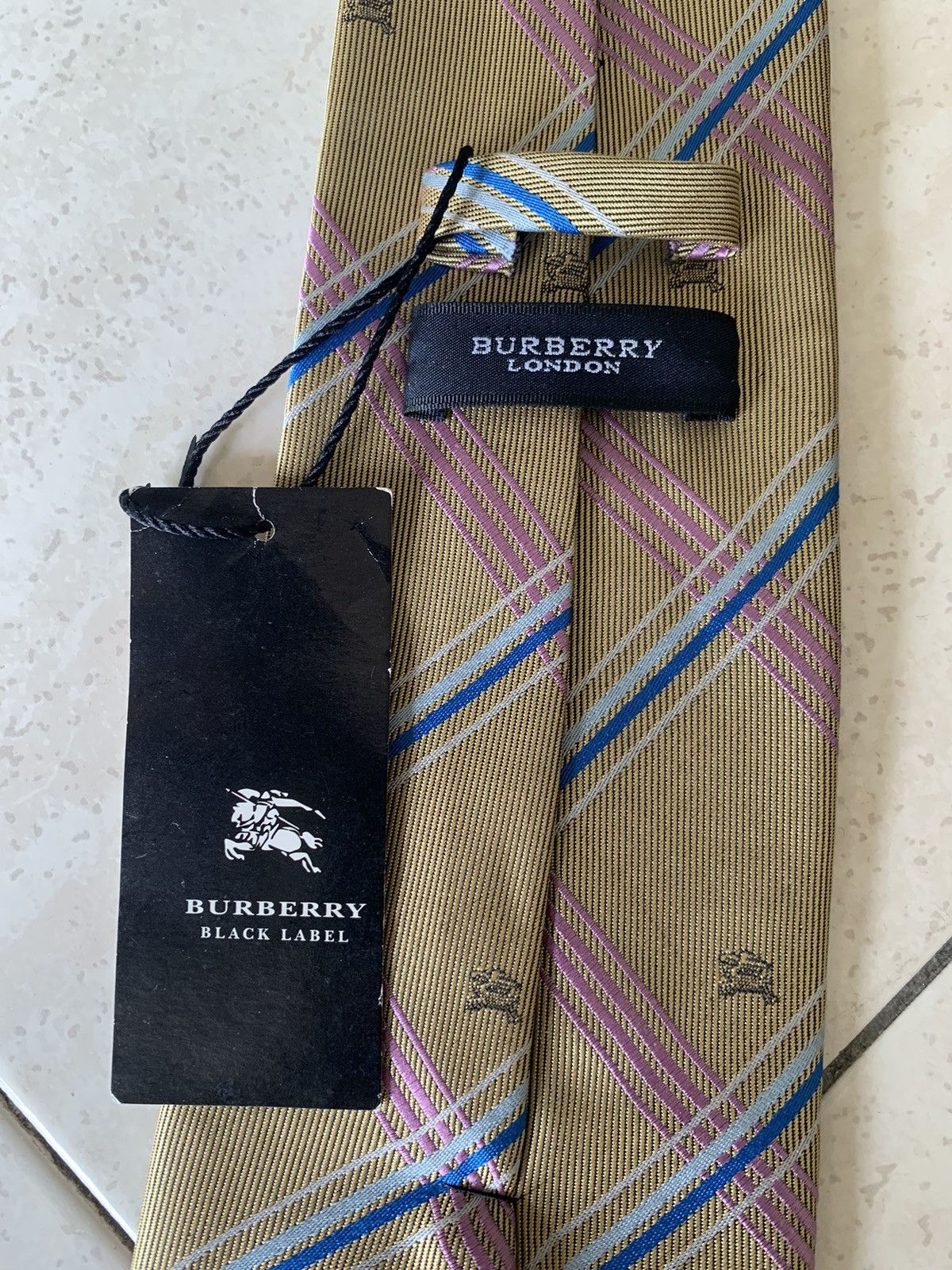 Burberry × Designer Burberry tie new with tag Size ONE SIZE - 3 Thumbnail