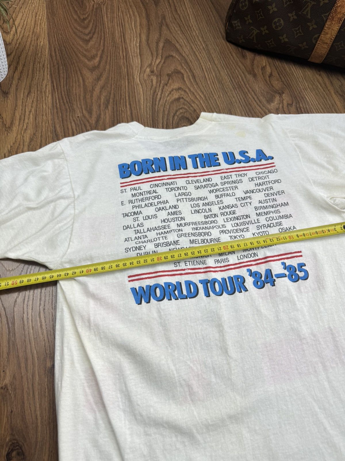 Vintage Vintage Bruce Springsteen Born In The USA 1984 t-shirt Size US L / EU 52-54 / 3 - 5 Thumbnail