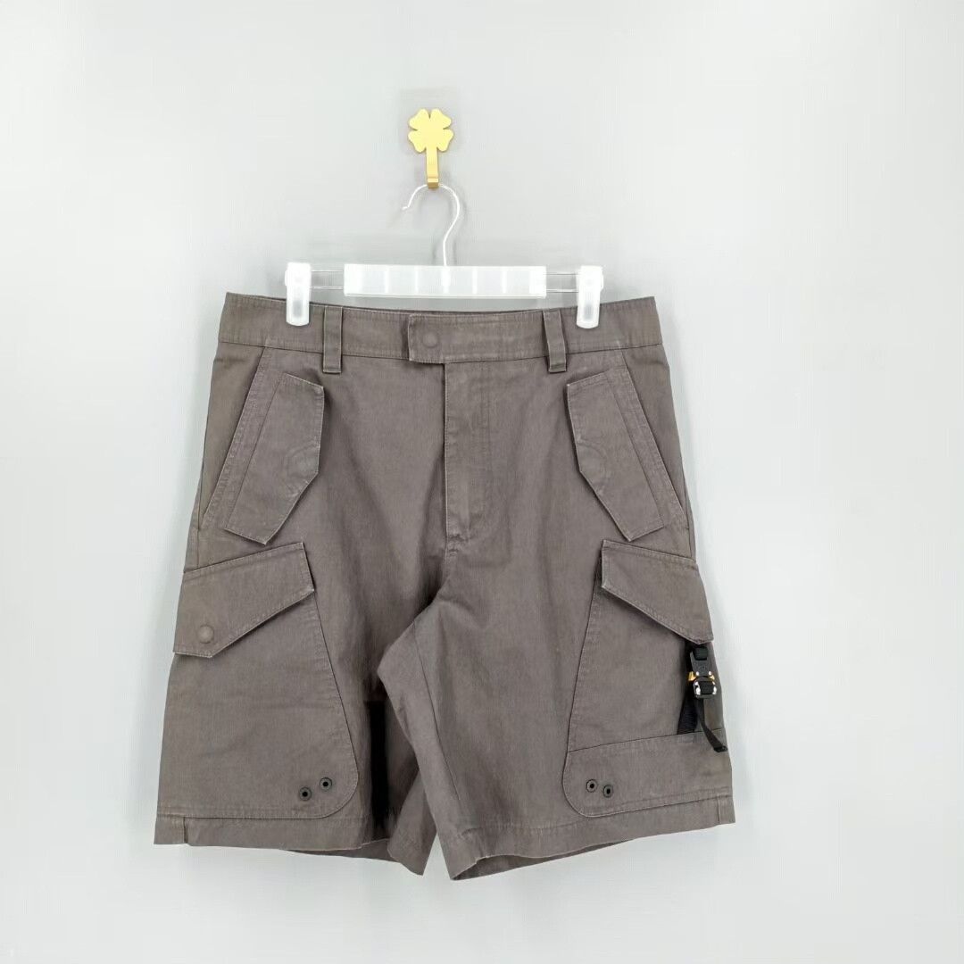 Dior dior high-waisted multi-pocket casual shorts Size US 36 / EU 52 - 1 Thumbnail