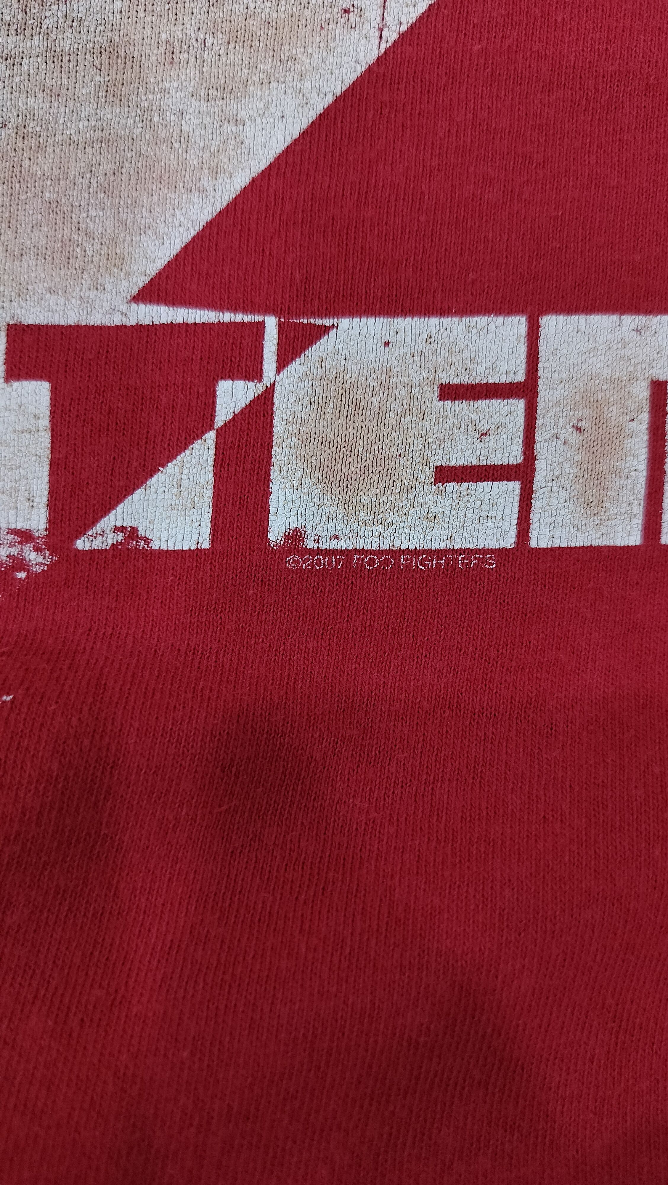 Band Tees Vintage 2007 Foo Fighters Band tshirt Size US L / EU 52-54 / 3 - 5 Thumbnail