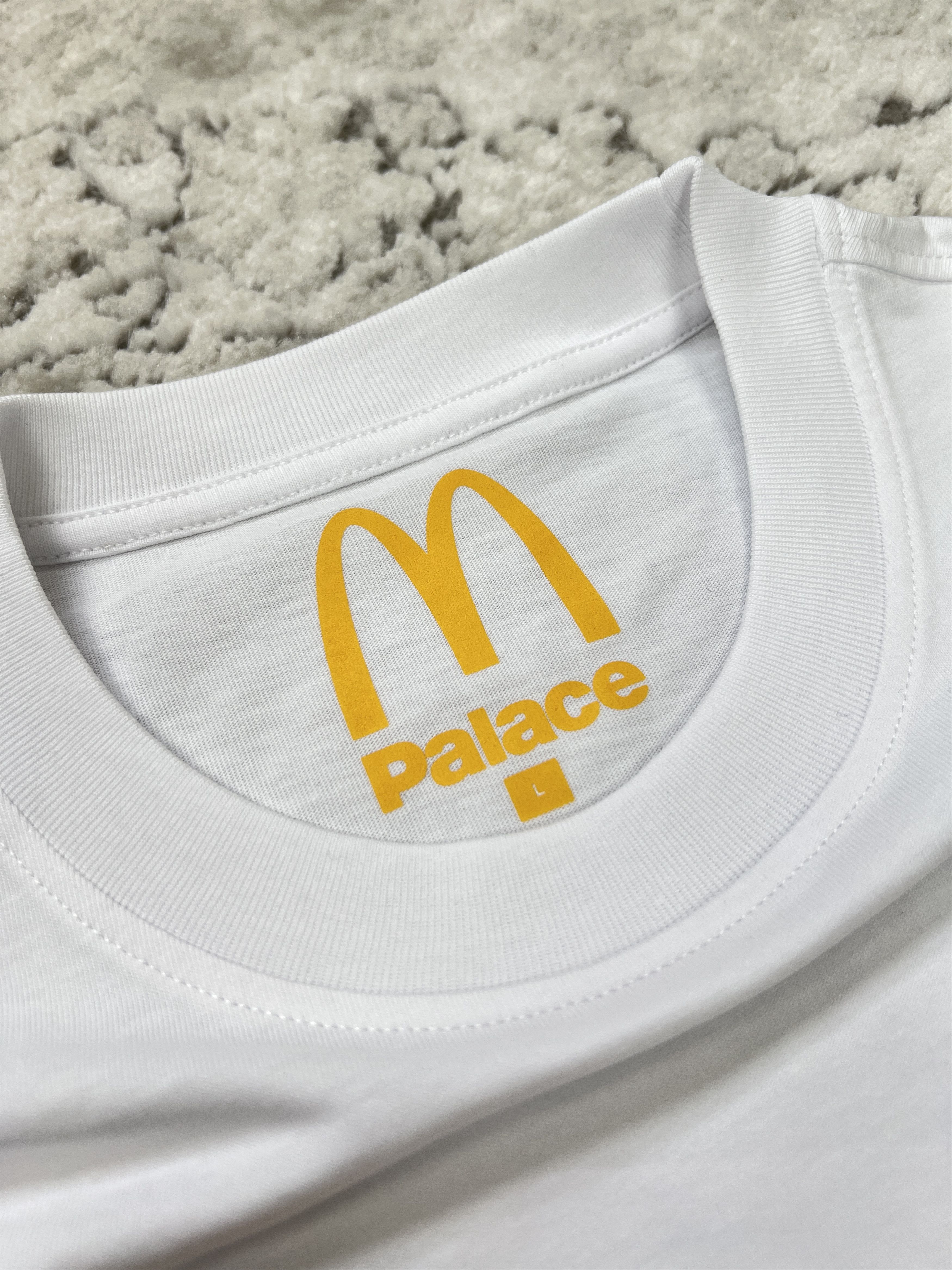 Palace Palace x McDonald’s Logo T-Shirt 2023 White Size L Size US L / EU 52-54 / 3 - 7 Thumbnail