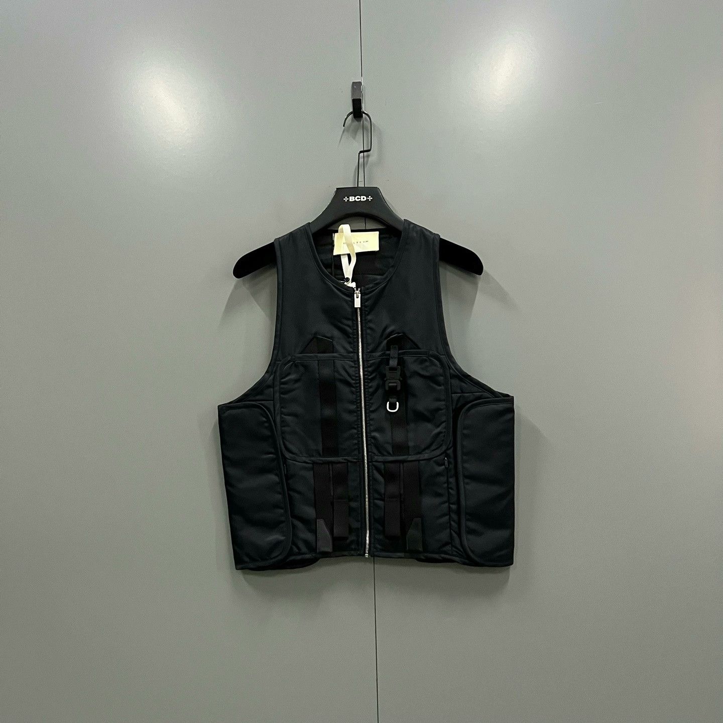 1017 ALYX 9SM 1017 ALYX 9SM Black Functional Vest Size US S / EU 44-46 / 1 - 1 Thumbnail