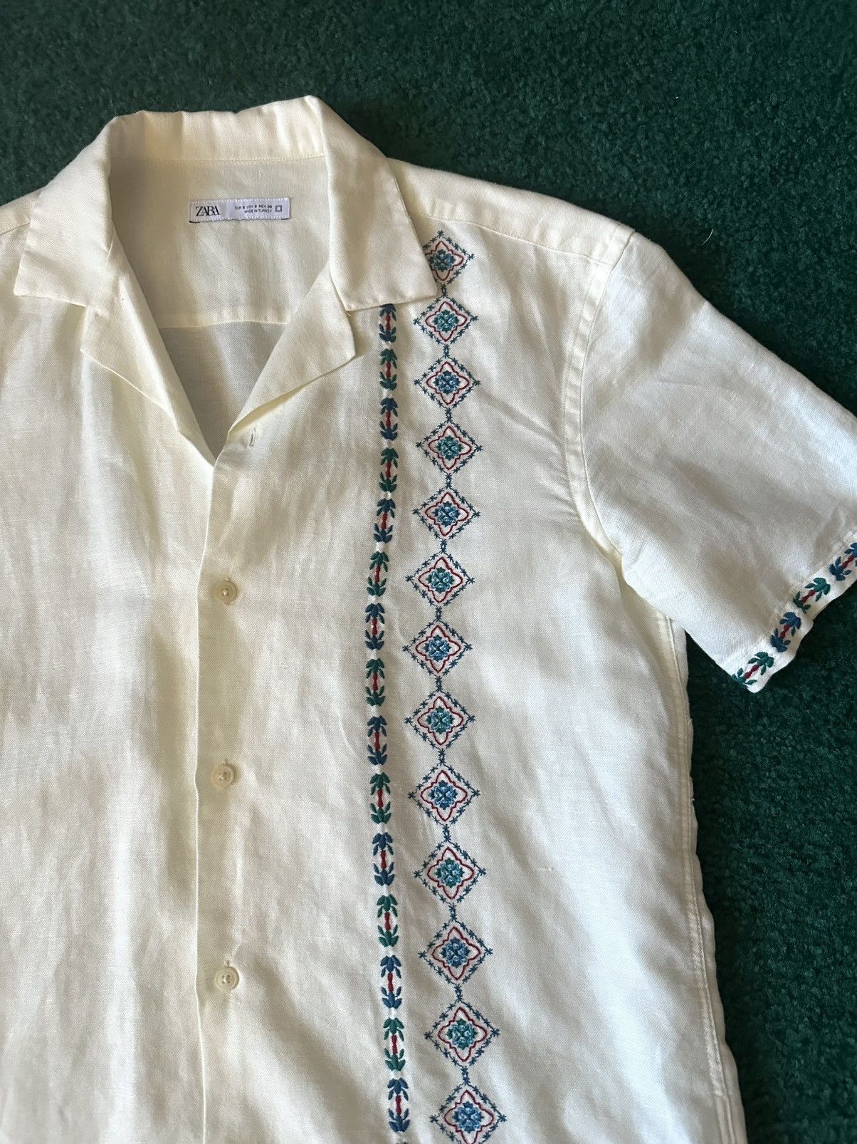 Zara ZARA Man Embroidered Linen-Blend Camp Collar Shirt Size US S / EU 44-46 / 1 - 3 Thumbnail