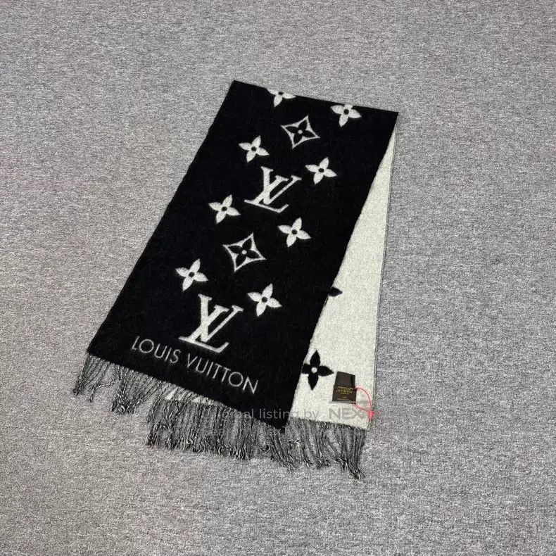 Louis Vuitton Louis Vuitton Hot style three-flower logo jacquard double- Size ONE SIZE - 1 Thumbnail