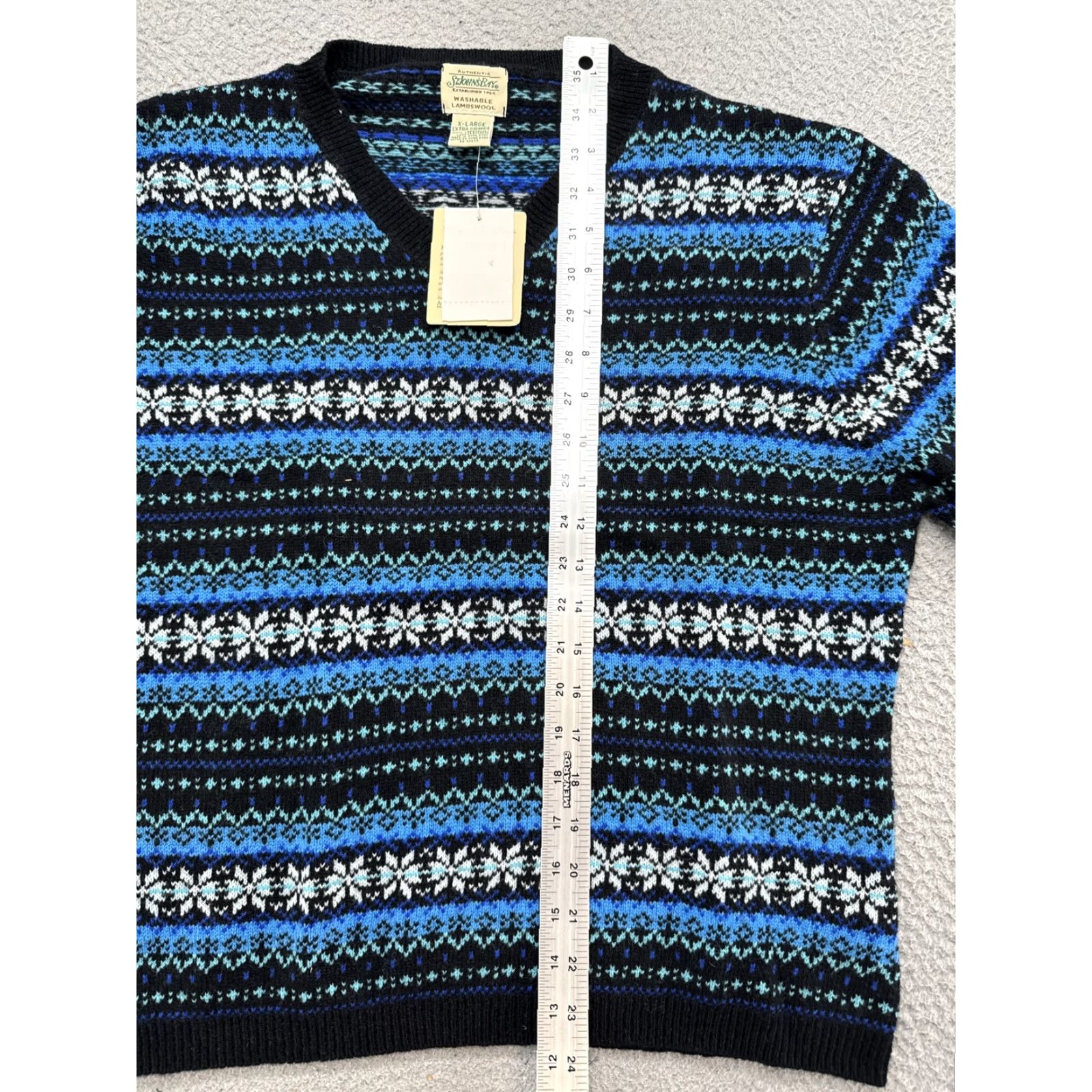 Vintage VTG St. Johns Bay Women’s Pullover 100% Washable Lambs Wool Sweater Size XL Blue White V Neck Nordic Fair Isle Knit Wool Pullover Womens Size XL / US 12-14 / IT 48-50 - 6 Thumbnail
