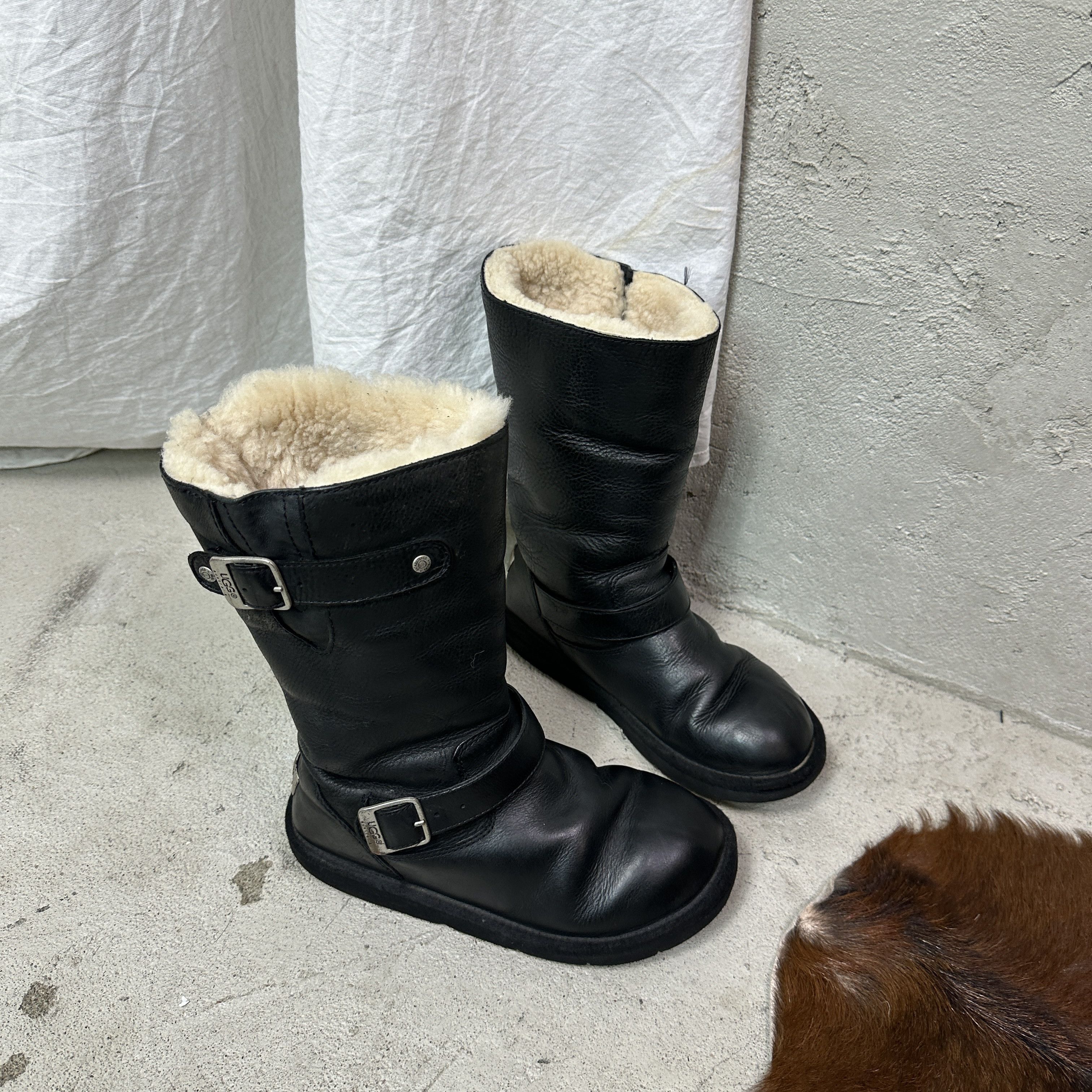 Vintage Leather Biker UGG Buckled Snow Boots Y2K