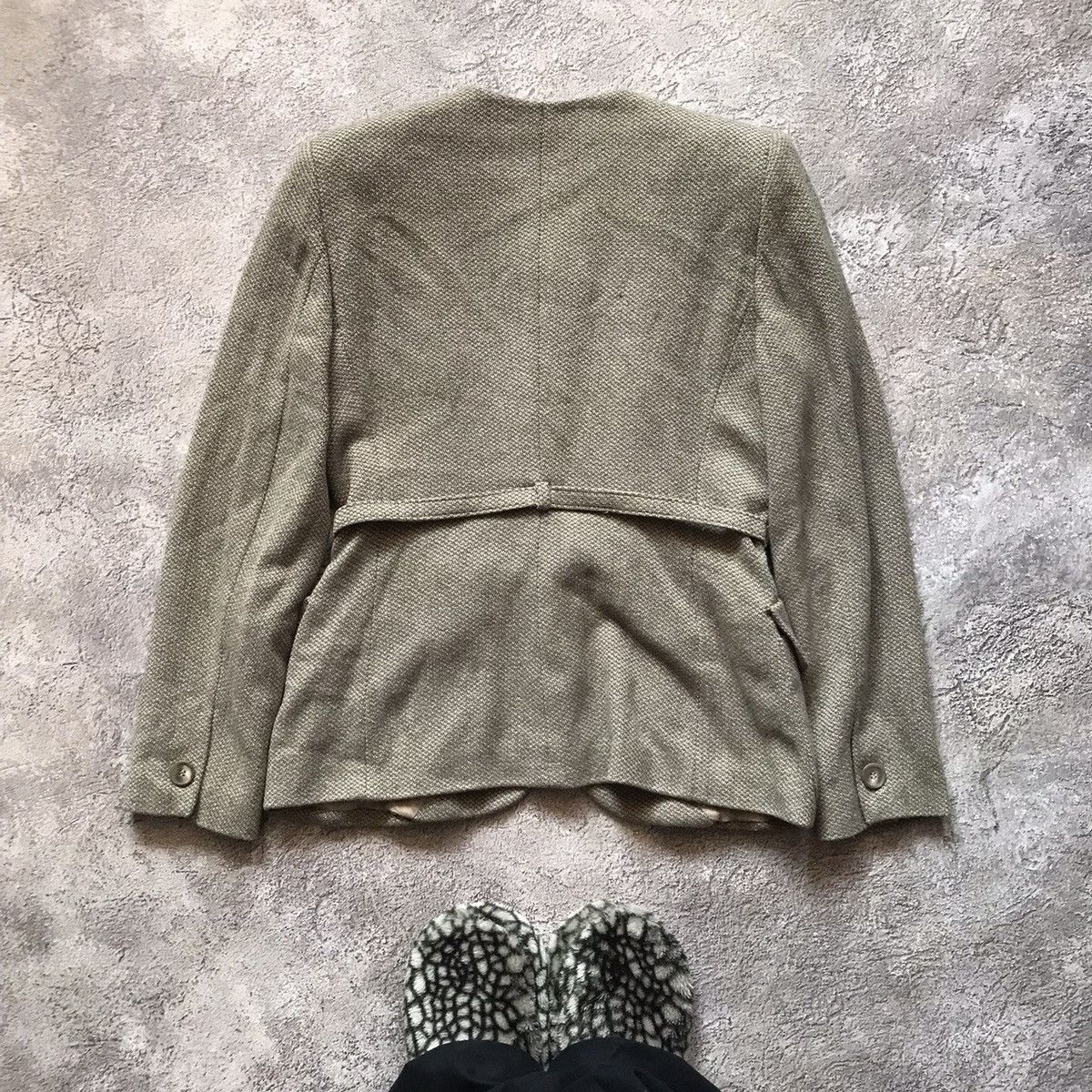 Vintage Vintage Emporio Armani Blazer Y2K Preppy Tan Faded Skate L Size L / US 10 / IT 46 - 6 Thumbnail