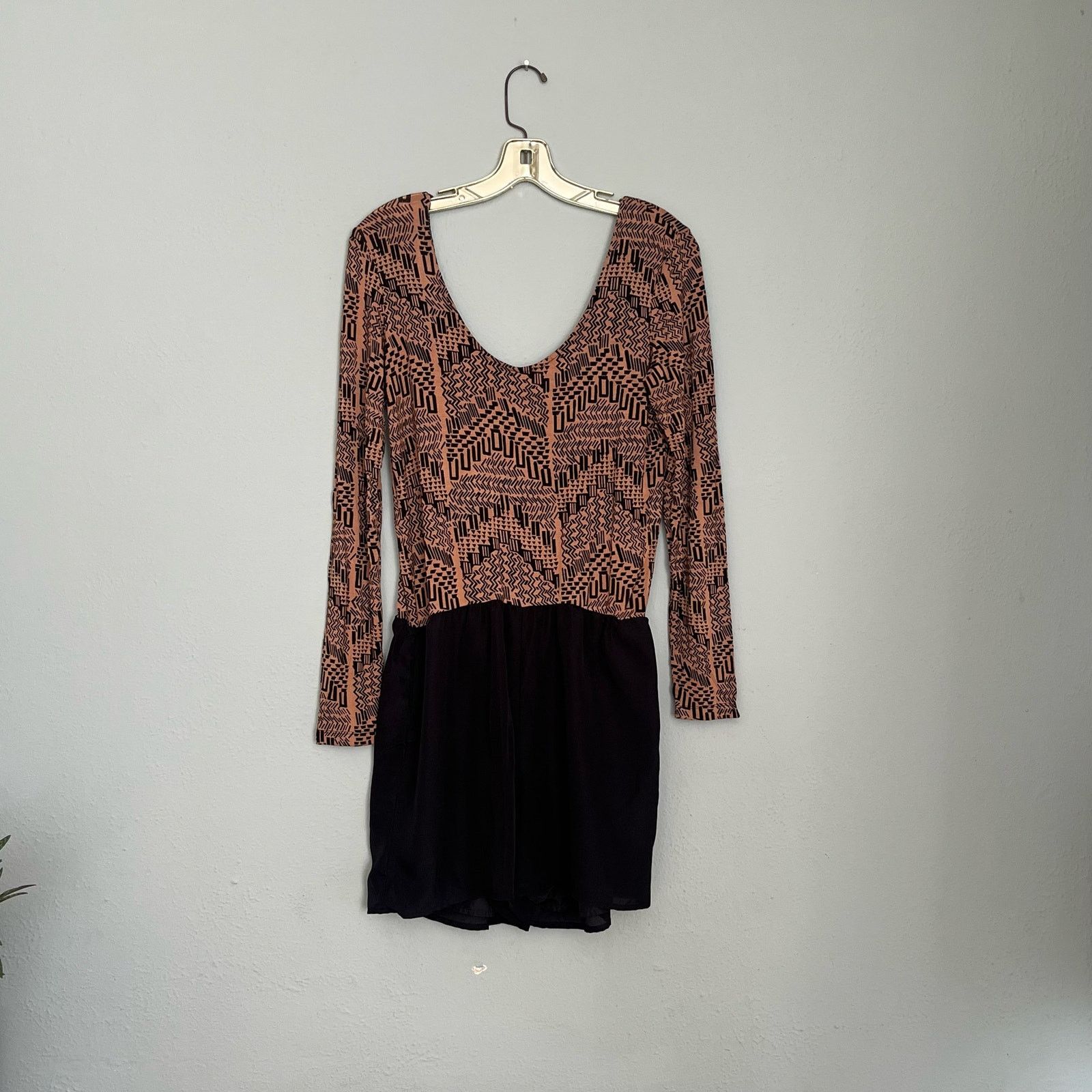 Dolce Vita DV Dolce Vita aztec design long sleeve romper Size 34" / US 12 / IT 48 - 4 Thumbnail