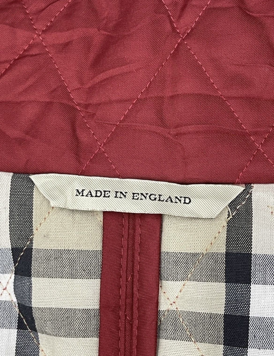 Burberry RARE💥BURBERRY RED QUILTED JACKET Size M / US 6-8 / IT 42-44 - 13 Thumbnail