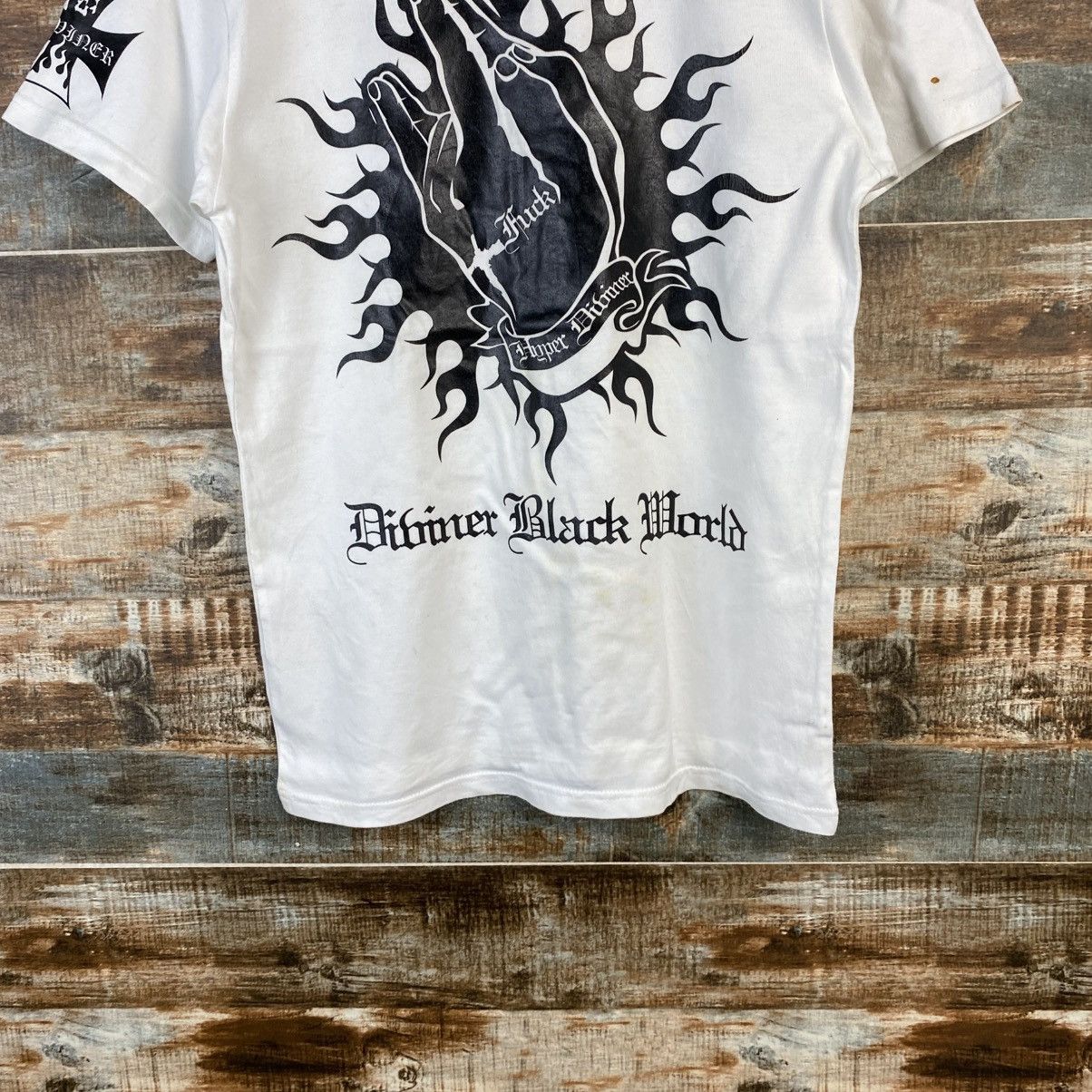 Japanese Brand DL Diviner skull cross White T-Shirt #C862 Size US S / EU 44-46 / 1 - 3 Thumbnail