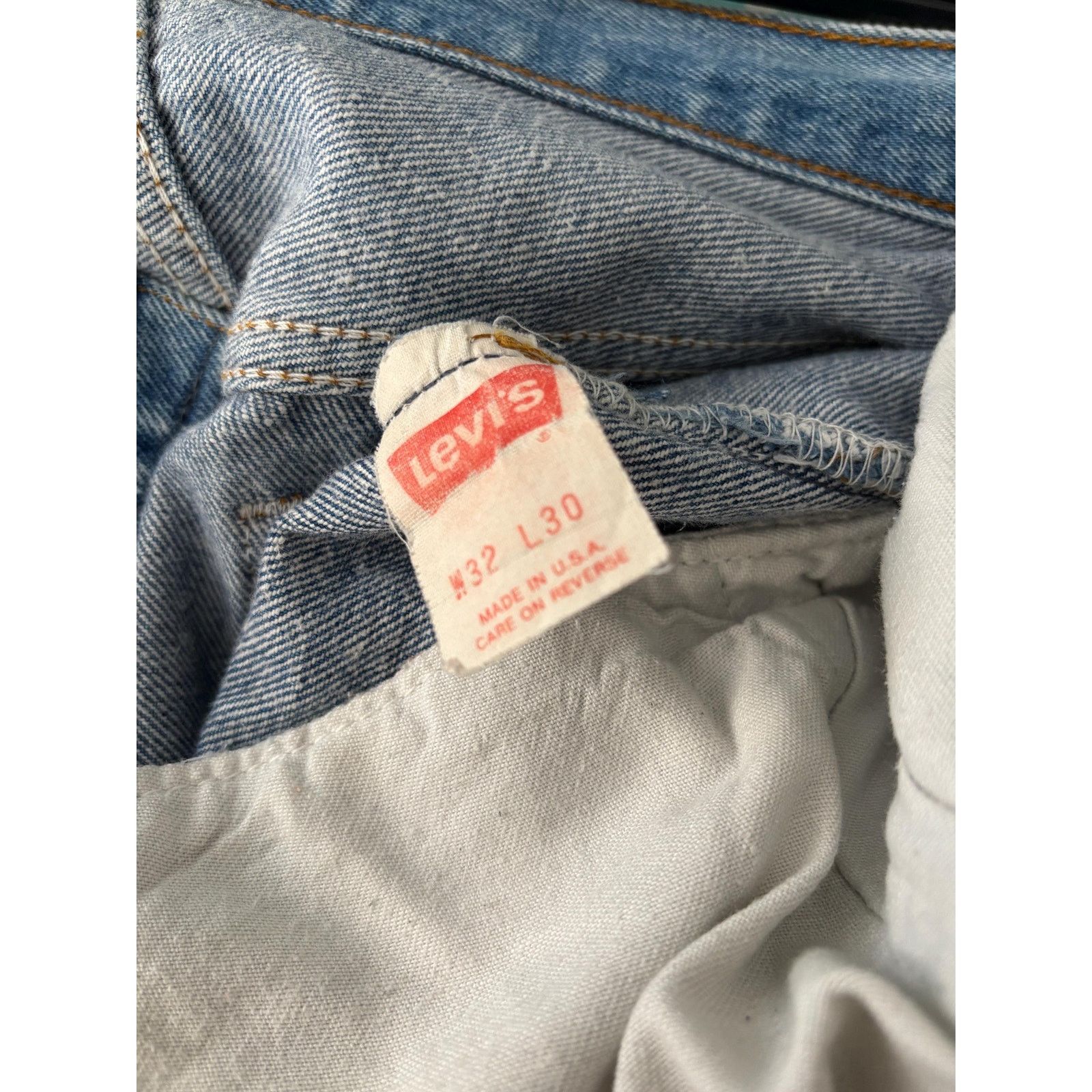 Japanese Brand × Levi's × Levi's Vintage Clothing Levi’s 501 0113 USA W32 L30 Red Tab Archive Light Wash Jeans Size US 32 / EU 48 - 10 Thumbnail