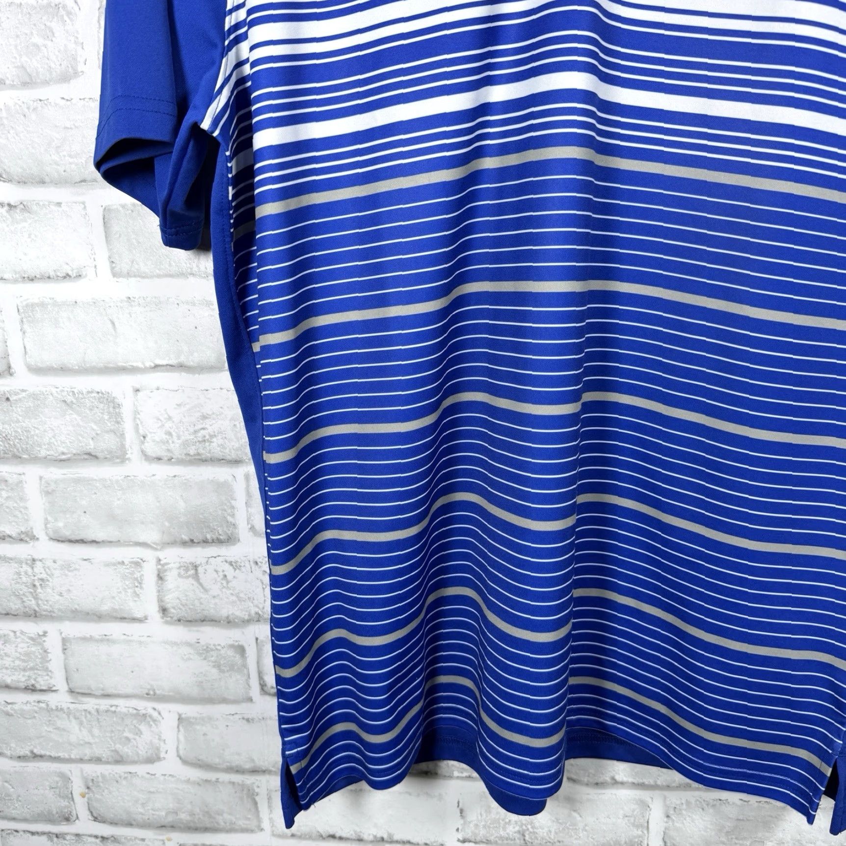 Oakley Oakley Polo Shirt Mens Size M Blue Athletic Stretchy Regular Fit Size US M / EU 48-50 / 2 - 3 Thumbnail