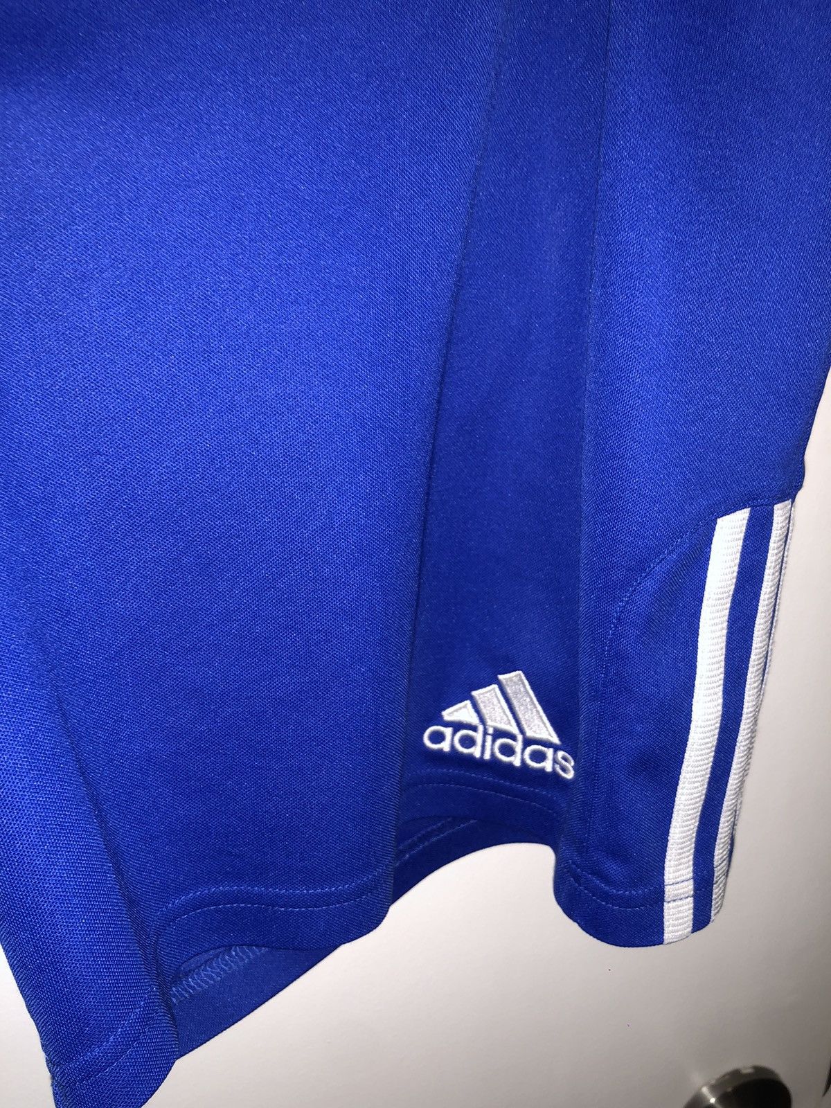 Adidas × Vintage Blue Adidas Shorts Size US 42 / EU 58 - 2 Thumbnail