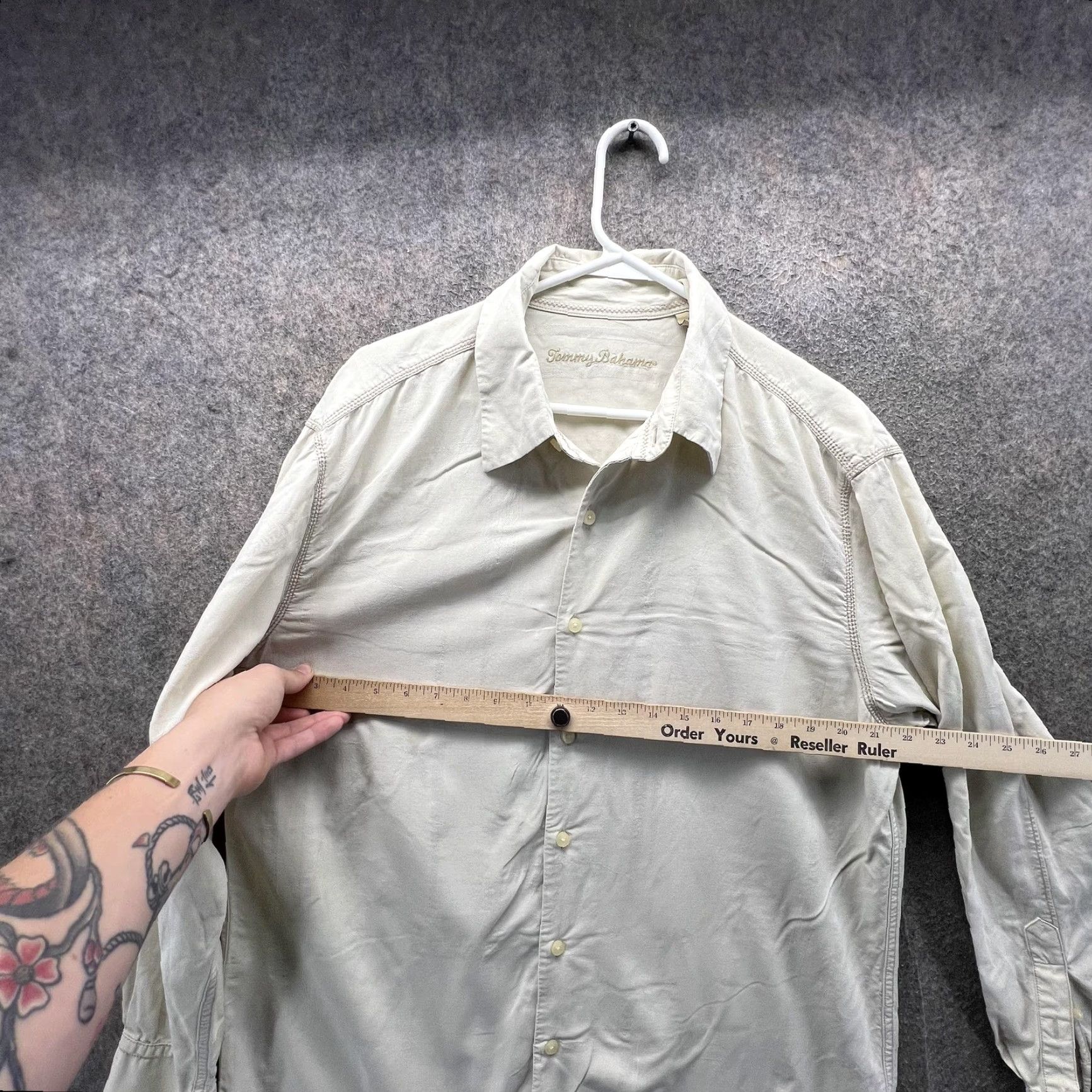 Tommy Bahama Tommy Bahama Shirt Mens L Beige Silk Long Sleeve Button Front Casual Woven Size US L / EU 52-54 / 3 - 4 Thumbnail