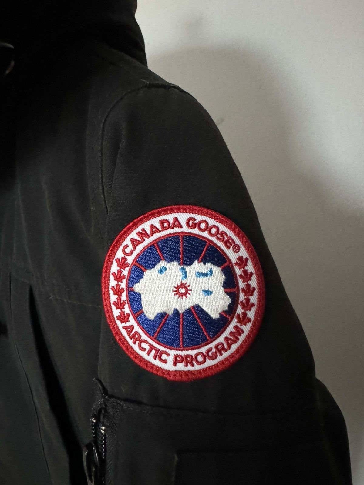 Canada Goose Canada Goose Montebello Long Parka Down Jacket Size M / US 6-8 / IT 42-44 - 3 Thumbnail