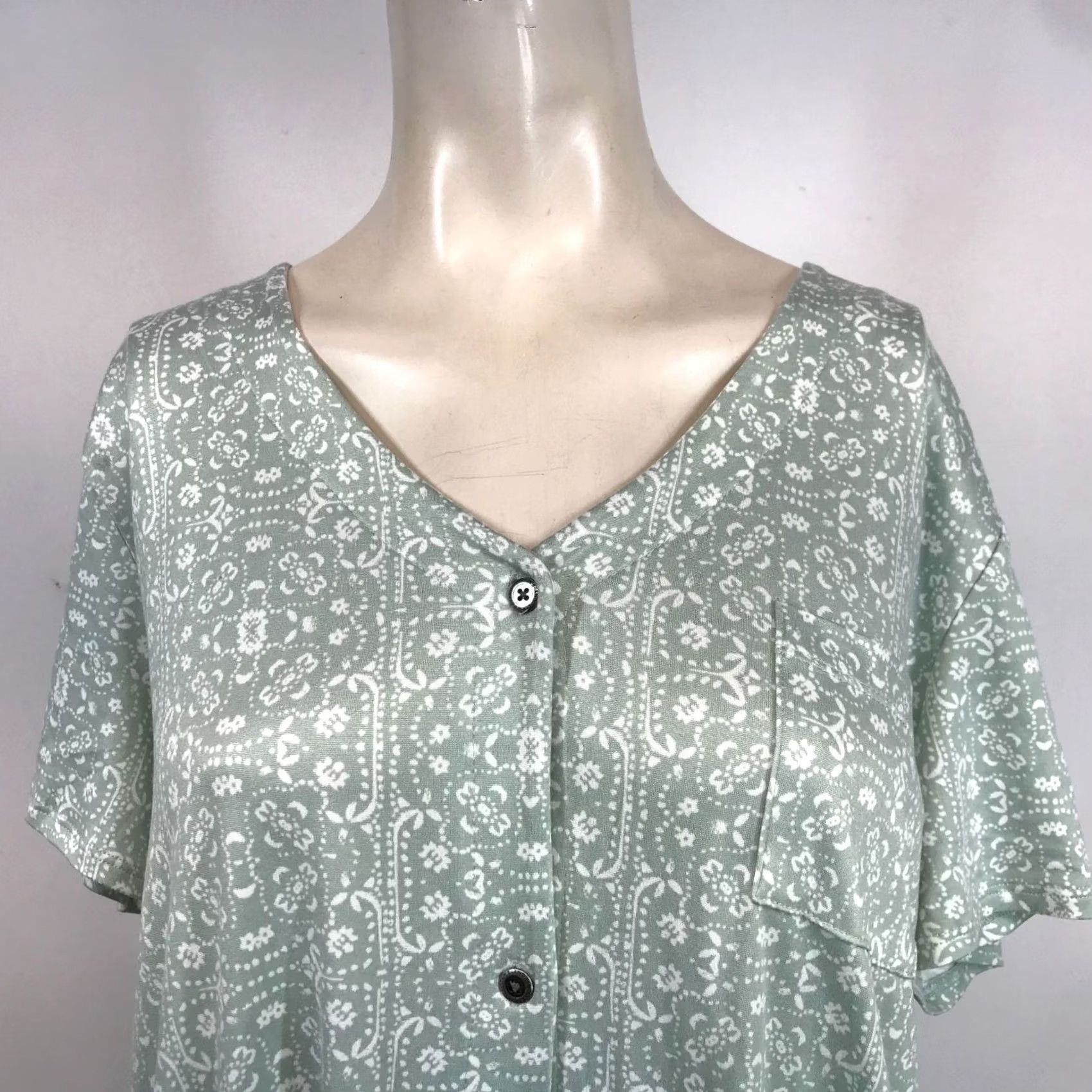 Lucky Brand LUCKY BRAND Pajama Set Womens Large Green 2 PIECE Size ONE SIZE - 2 Thumbnail