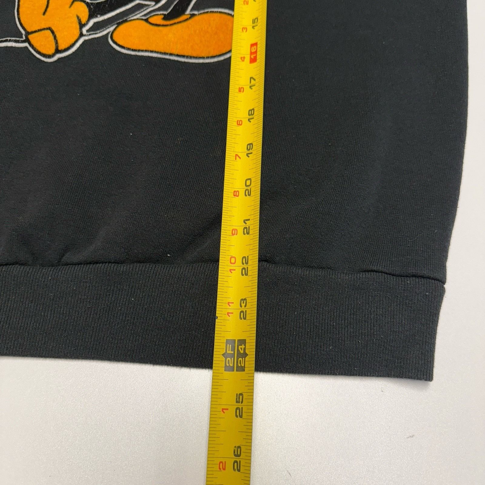 Disney Vintage 80s Disney Mickey Mouse Sweatshirt Mens Large Black Size US L / EU 52-54 / 3 - 12 Thumbnail