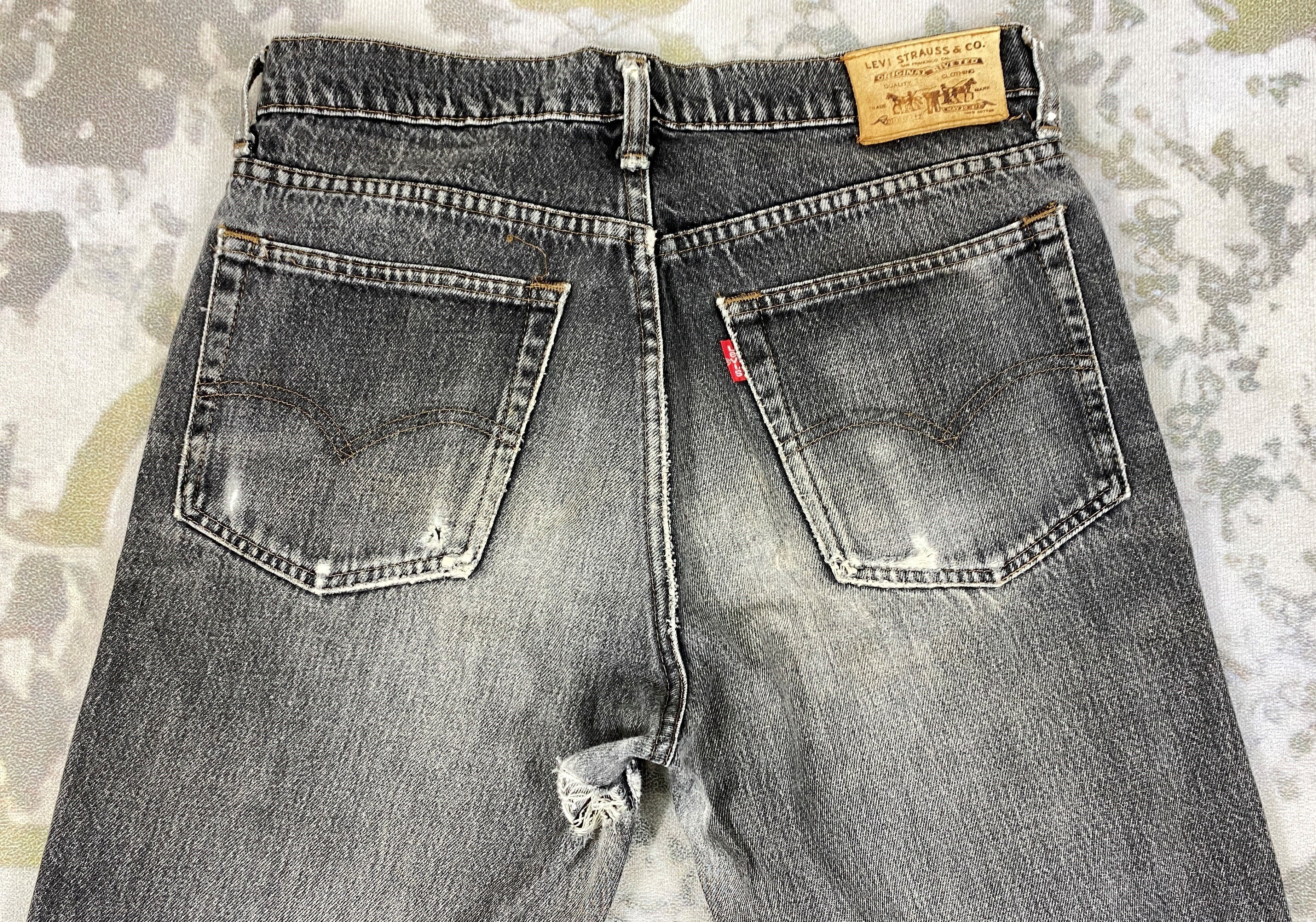 Japanese Brand Black Distressed Vintage Levi's 626 30x29.5 Denim -JN1052 Size US 30 / EU 46 - 4 Thumbnail
