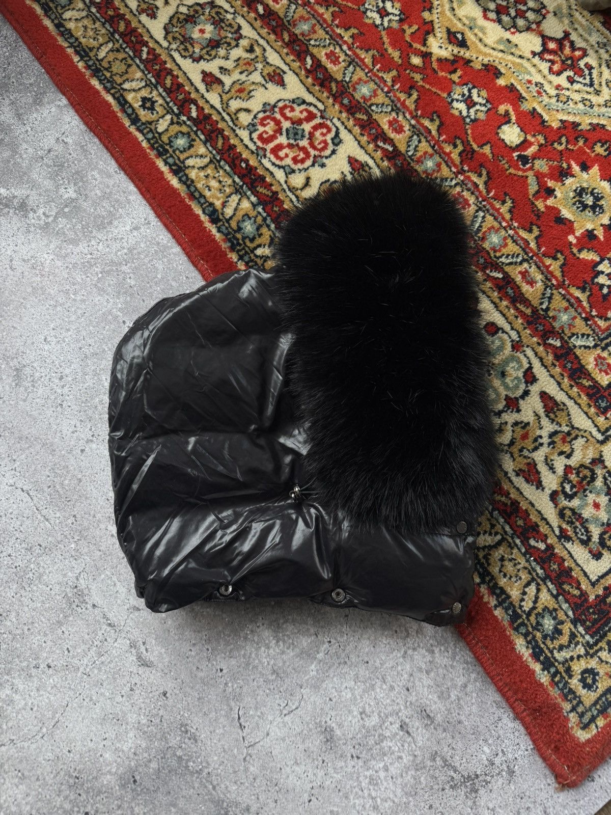 Moncler Moncler fur hood black puffer Size ONE SIZE - 2 Thumbnail