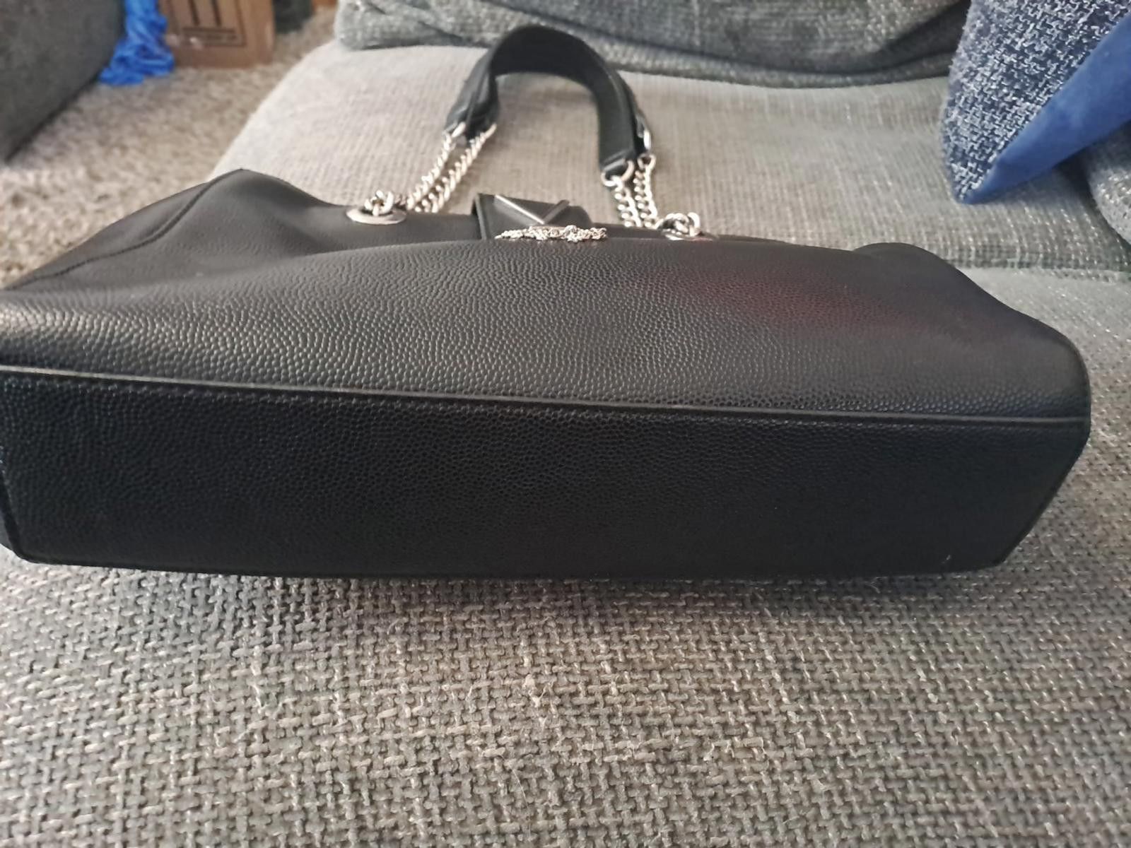 Valentino Valentino Ladies Black Leather Handbag Chain Strap Valentino Size ONE SIZE - 5 Thumbnail