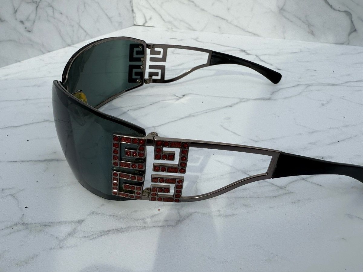 Givenchy Givenchy vintage sunglasses SGV214 Size ONE SIZE - 11 Thumbnail