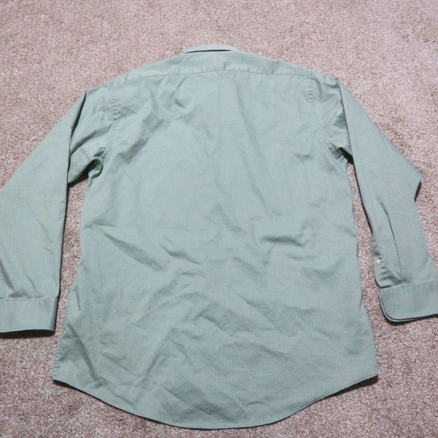 Arrow Arrow Green Satin Twill Long Sleeve Shirt Men's L Regular 16 34/35 Button-Front Cotton Blend 5-Button 90s Style Mens Size US L / EU 52-54 / 3 - 8 Thumbnail