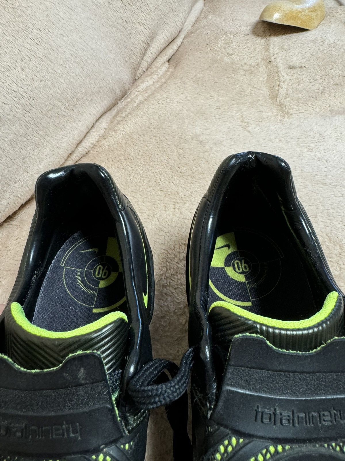 Nike × Vintage 2008 Nike Total 90 Laser II Football Boots Size US 9 / EU 42 - 22 Thumbnail
