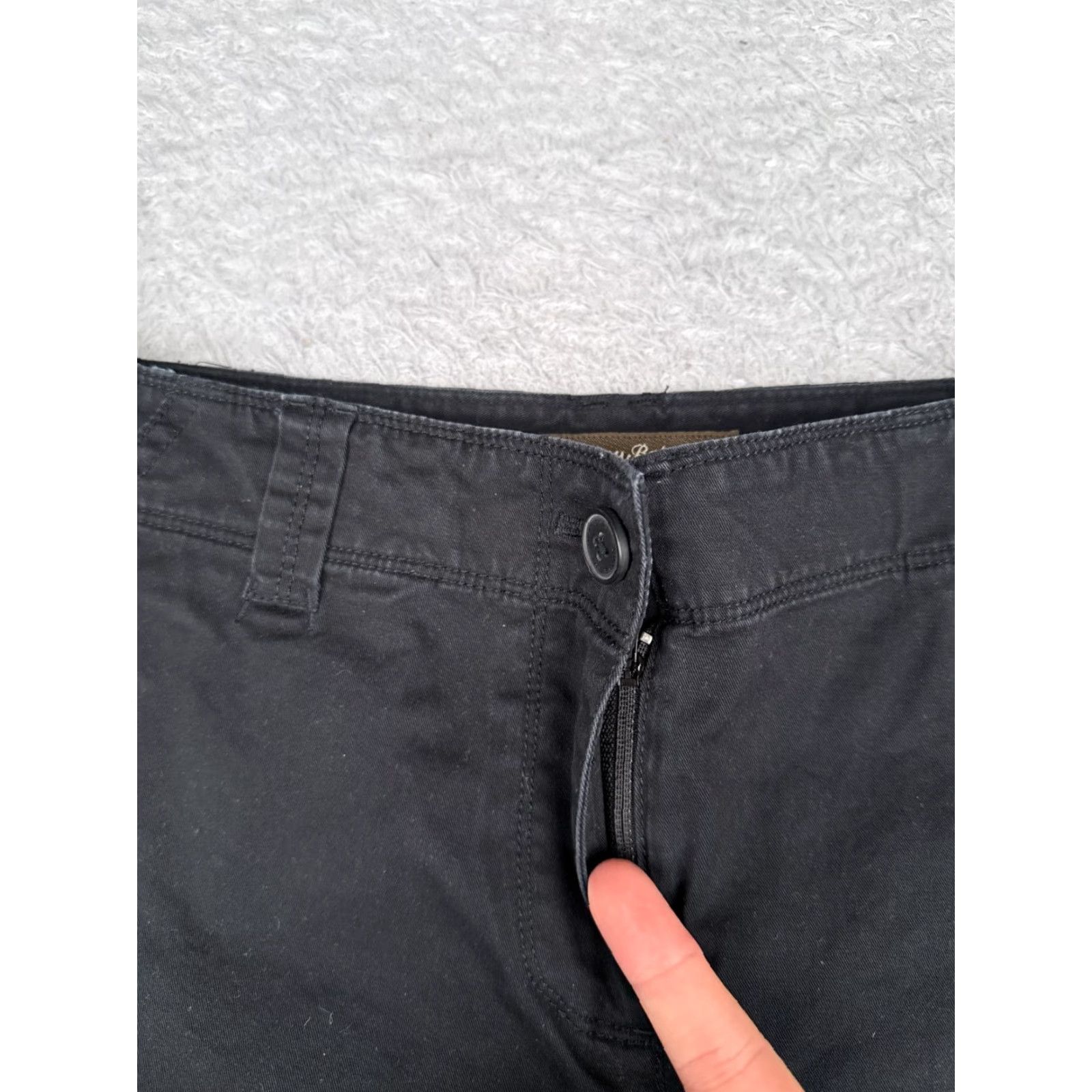Tommy Bahama Tommy Bahama Shorts Womens 8 Black Cotton Blend Pockets Beach Travel Casual Size 30" / US 8 / IT 44 - 6 Thumbnail