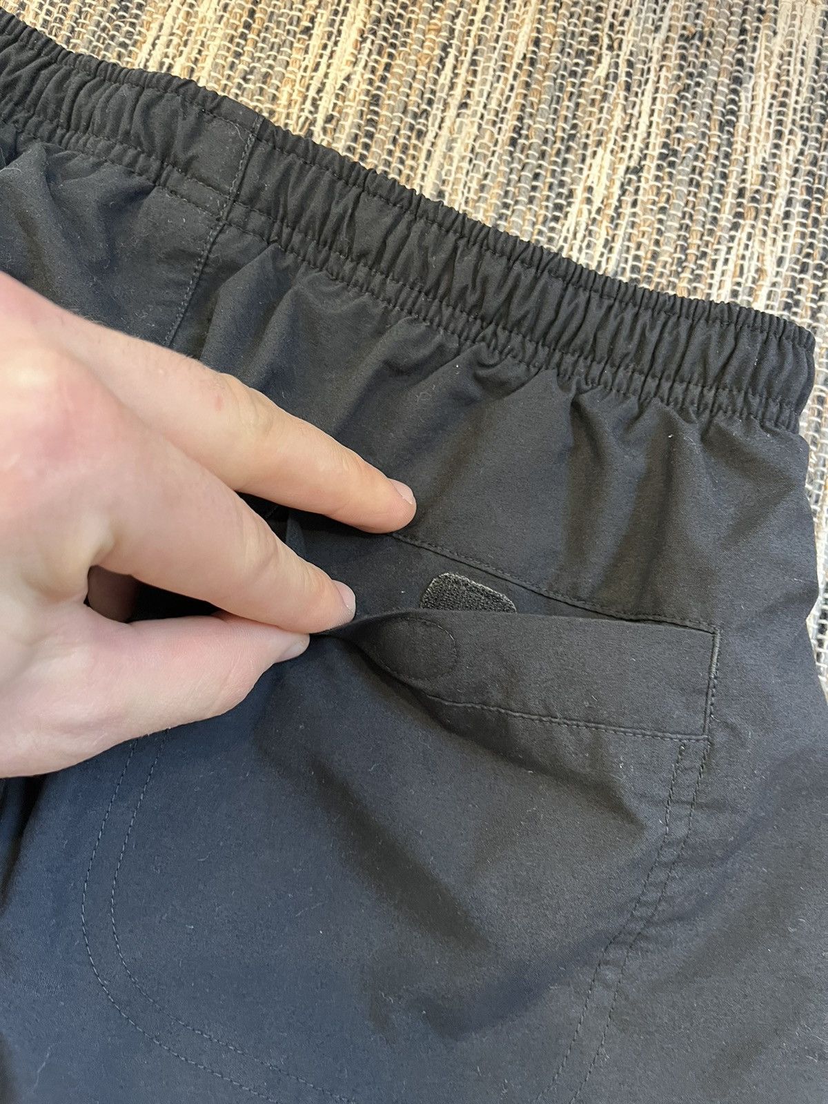 Nike × Vintage Vintage Nike shorts sportswear black minimalistic Size US 32 / EU 48 - 10 Thumbnail