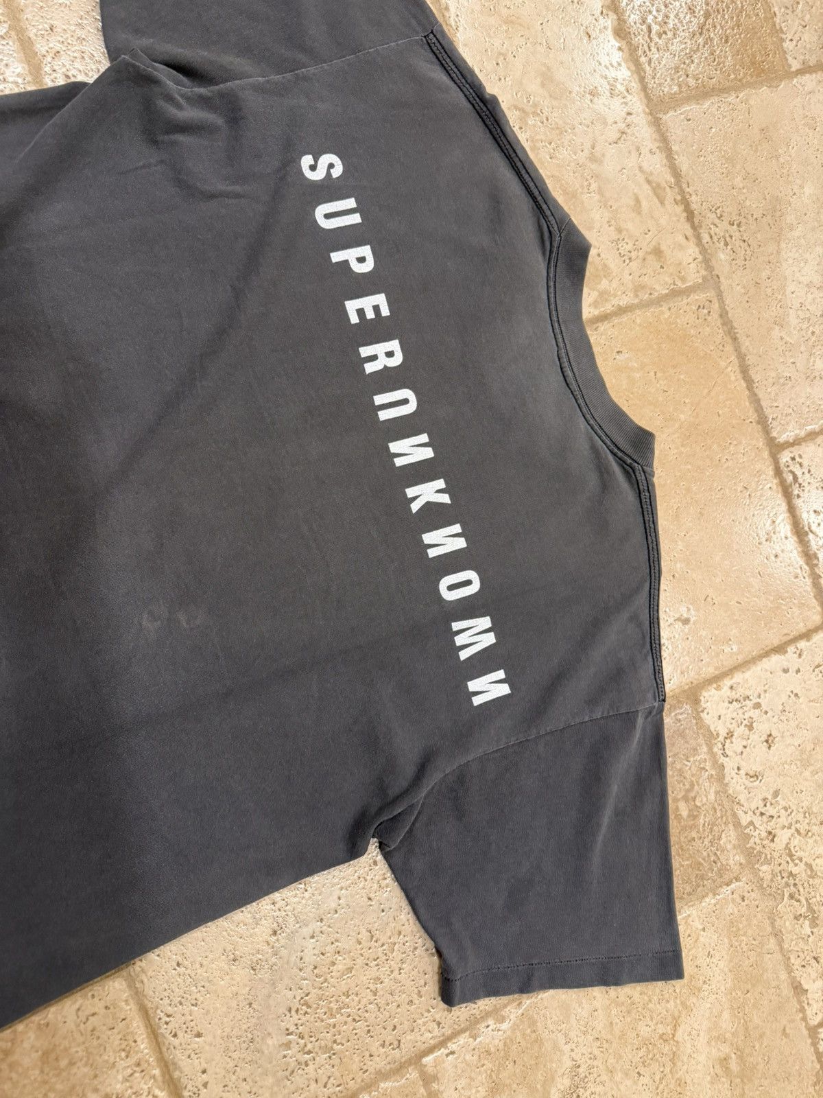 Vintage Vintage SOUNDGARDEN SUPERUNKNOWN Brockum Tag Faded T-Shirt Size US XL / EU 56 / 4 - 11 Thumbnail