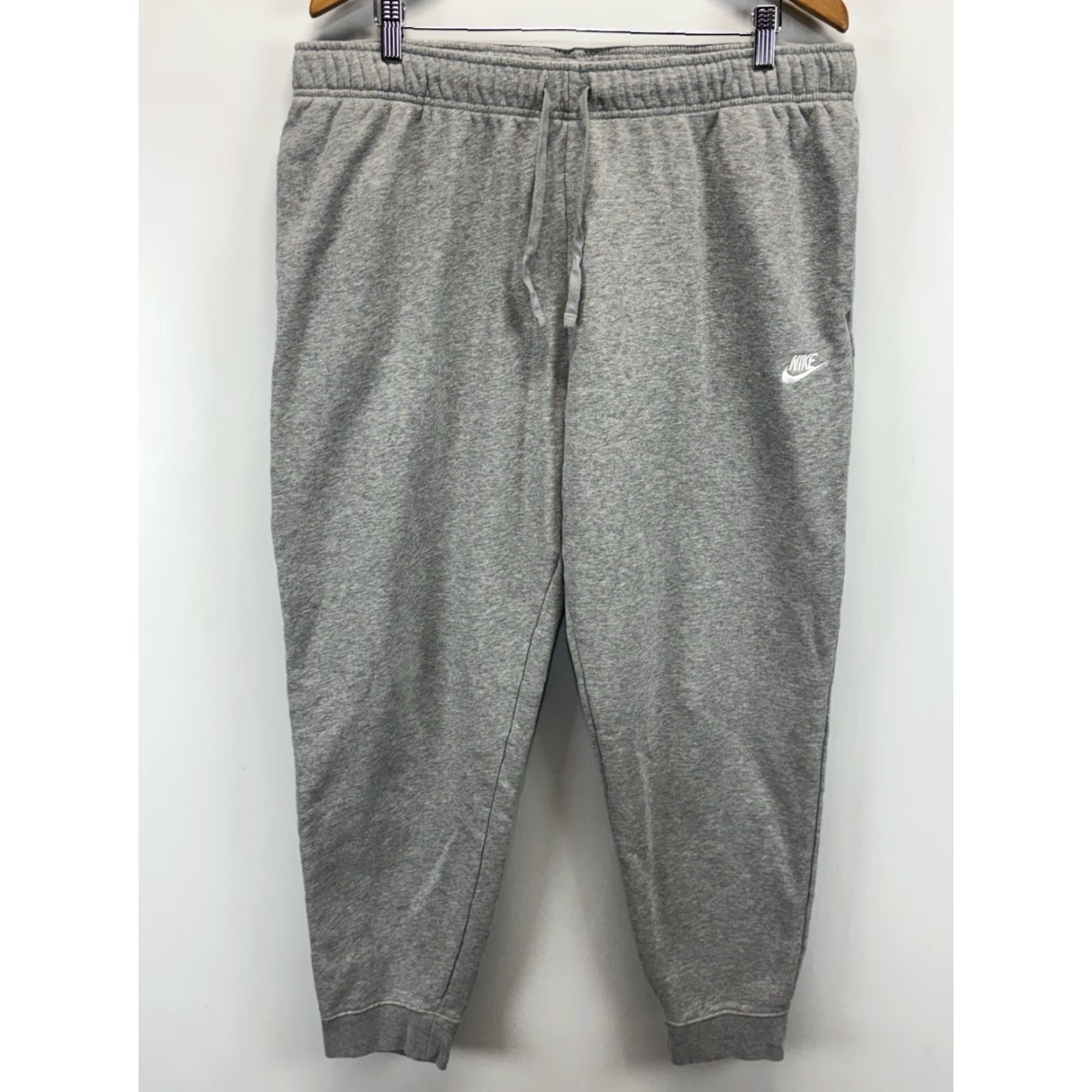 Nike Nike Club Fleece Joggers Pants Women’s 2XL Grey Athleisure DQ5191 Size 40" / US 18 - 2 Thumbnail