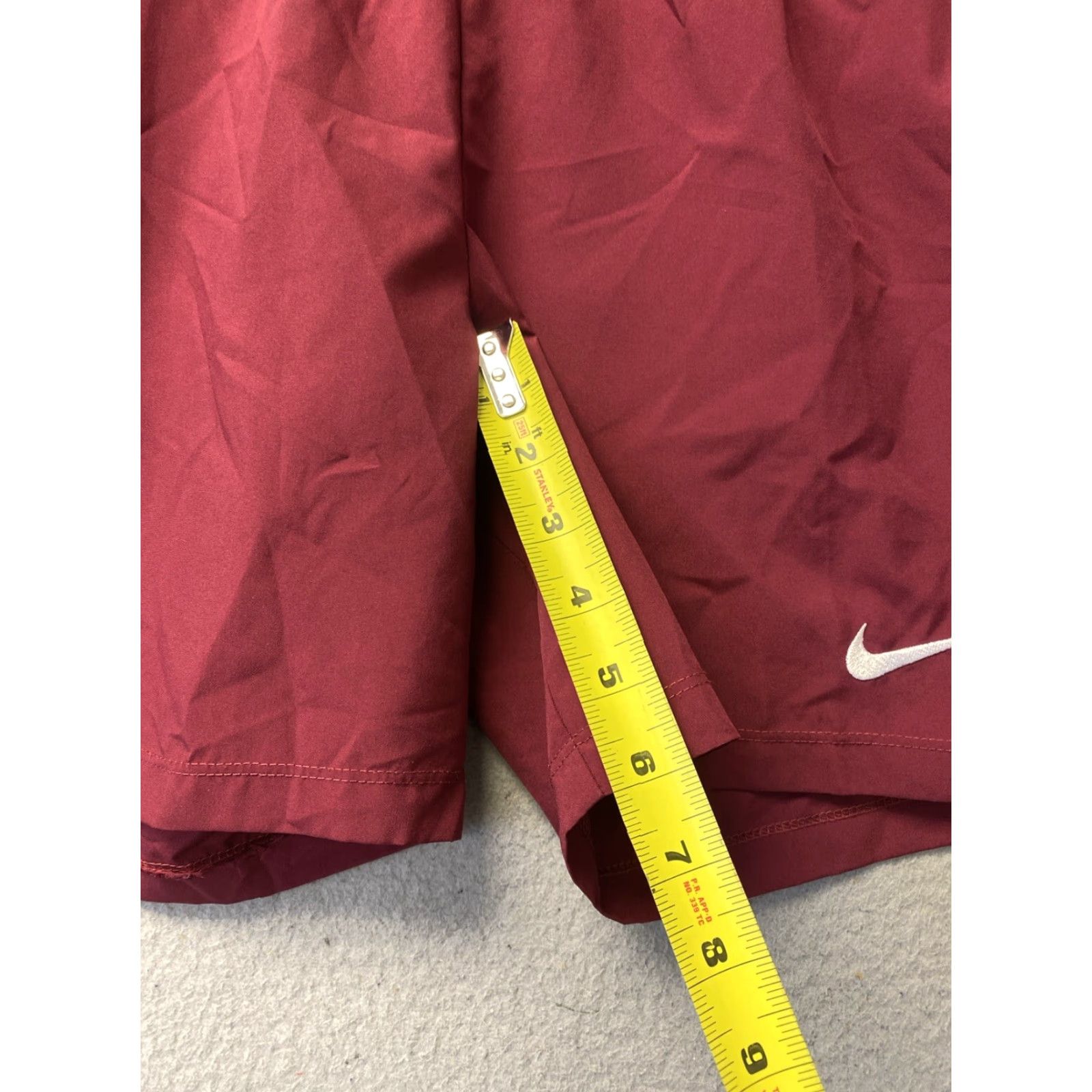 Nike Nike Dri Fit Maroon Basketball Shorts Teens Size S Drawstring Athletic /55-49 Size US 29 - 6 Thumbnail