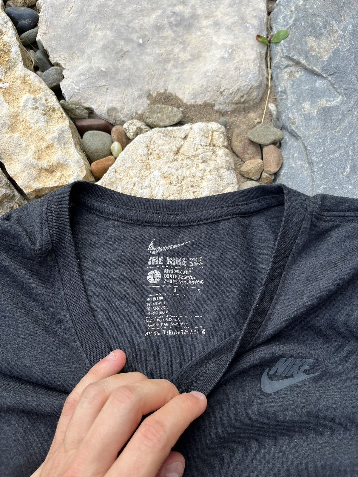 Nike Nike tech fleece drill y2k t-shirt tee chest logo swoosh Size US L / EU 52-54 / 3 - 12 Thumbnail
