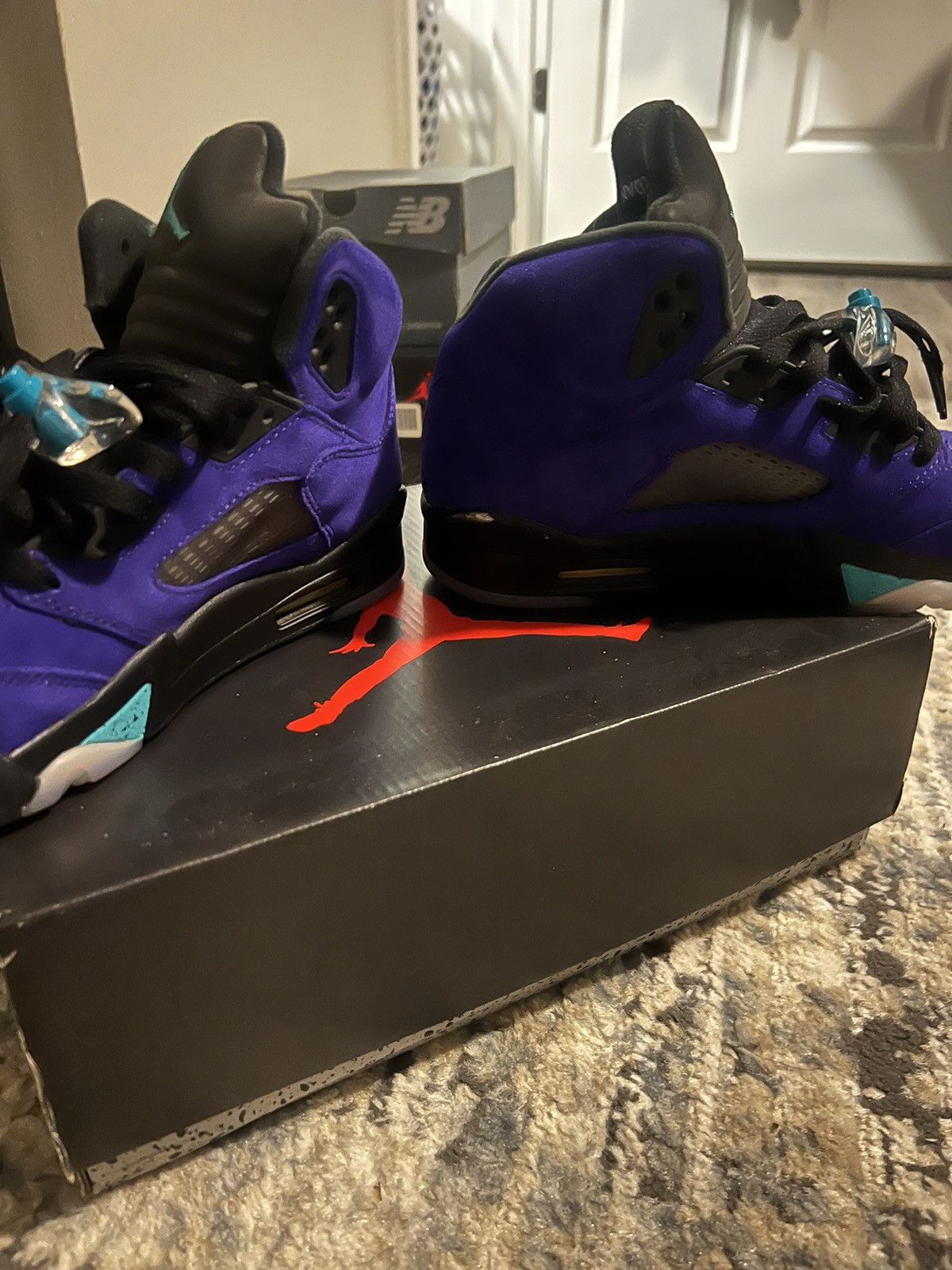 Jordan Brand Air jordan retro 5 “Alternate grape “ Size US 8 / EU 41 - 5 Thumbnail