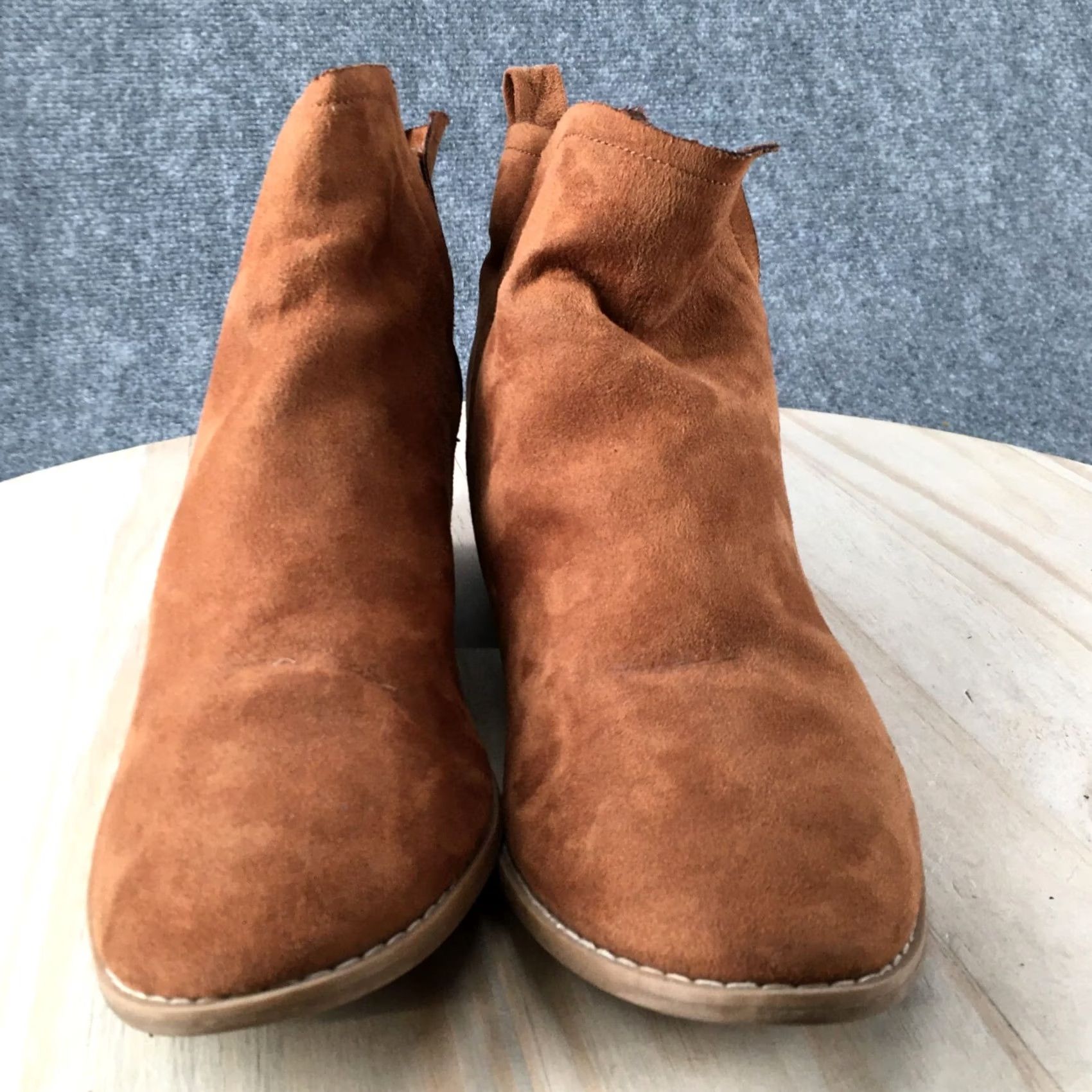 American Eagle Outfitters American Eagle Outfitters Boots Womens 11 Pull On Ankle Bootie Brown Fabric Heel Boots Material: Fabric Size US 11 / IT 41 - 7 Thumbnail