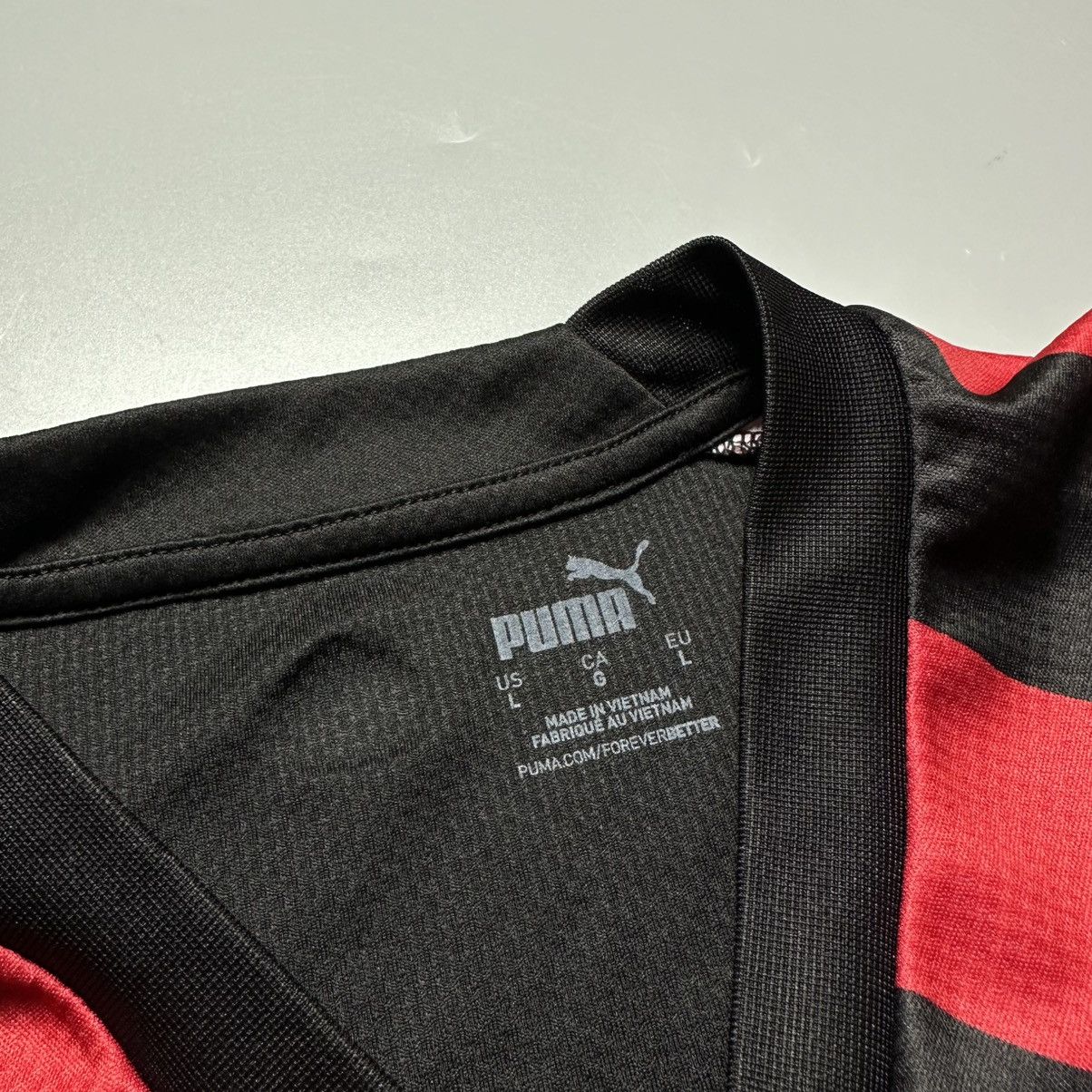 Puma MAN CITY PUMA 2022/2023 FOOTBALL AWAY JERSEY #9 HAALAND Size US L / EU 52-54 / 3 - 7 Thumbnail