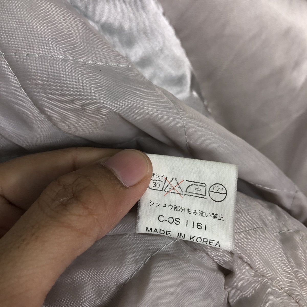 Japanese Brand 🔥Vtg Satin Bomber Jacket Chicago Big Logo Spell Out Size US L / EU 52-54 / 3 - 18 Thumbnail