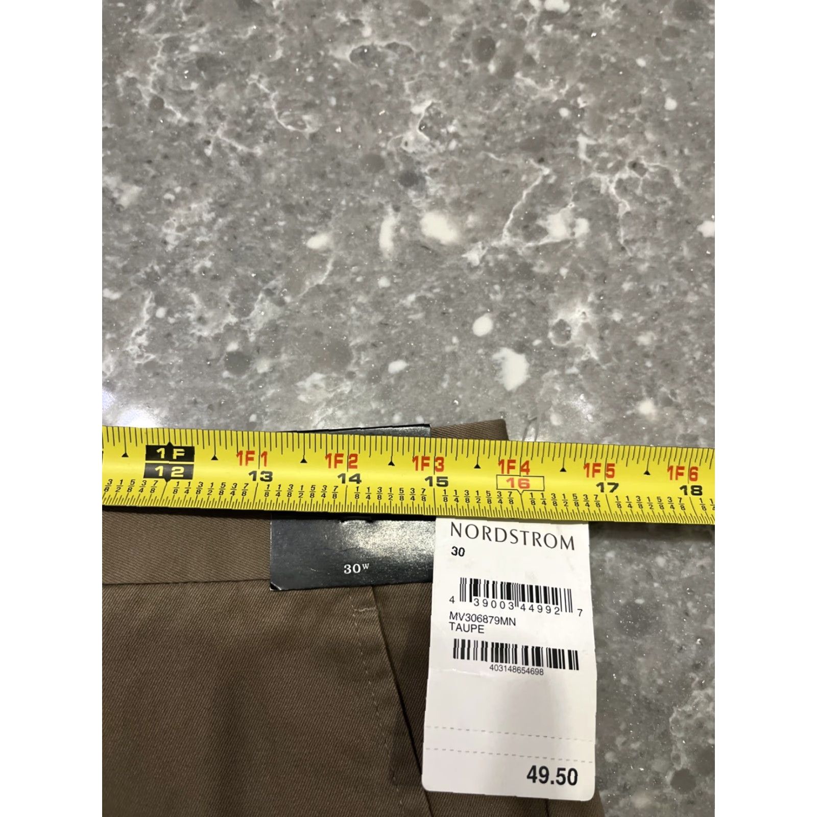 Nordstrom Nordstrom Beige Flat Front Shorts 30” Chino NWT Mens Size US 30 / EU 46 - 4 Thumbnail